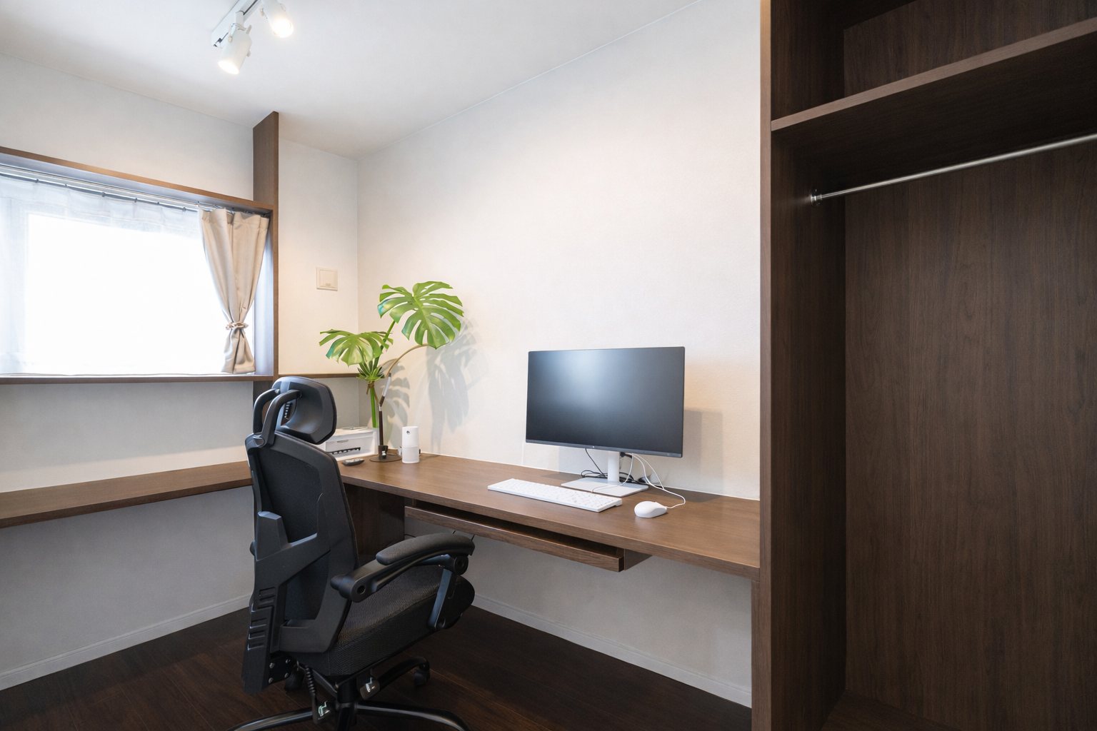 テレワーク部屋