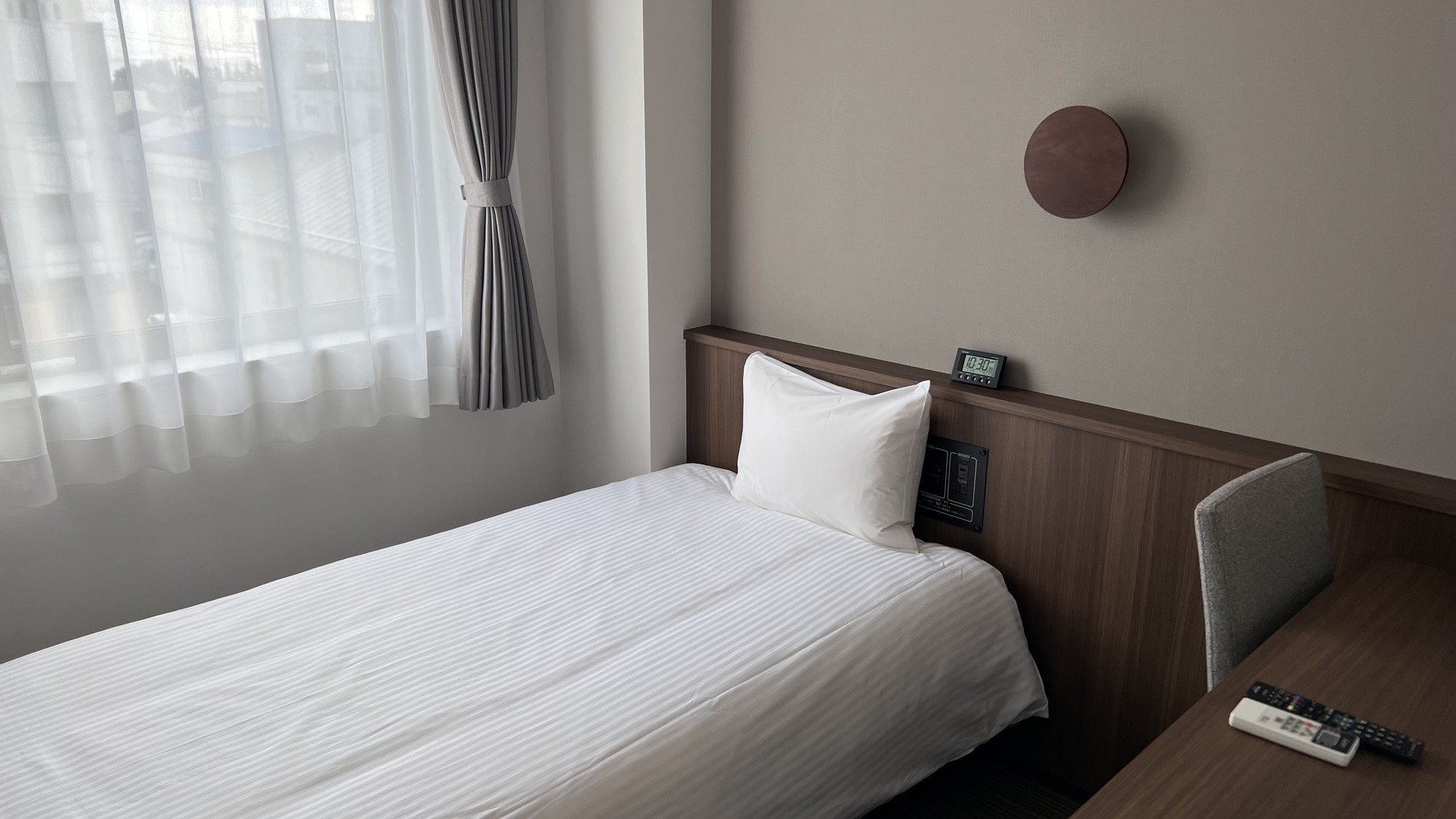 シングルルーム（素泊まり）