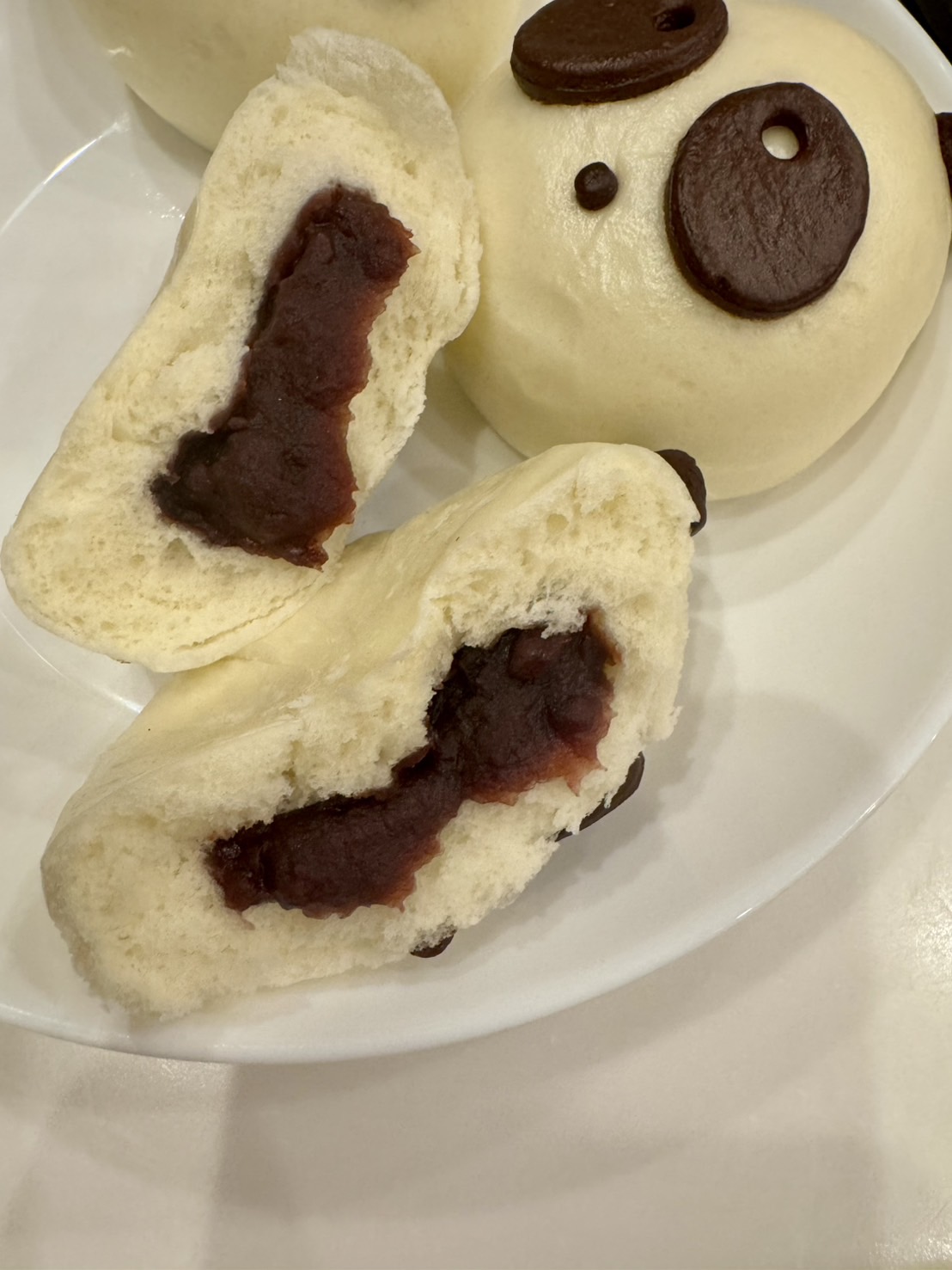 １日２０個限定の「パンダまん」。お早めにどうぞ