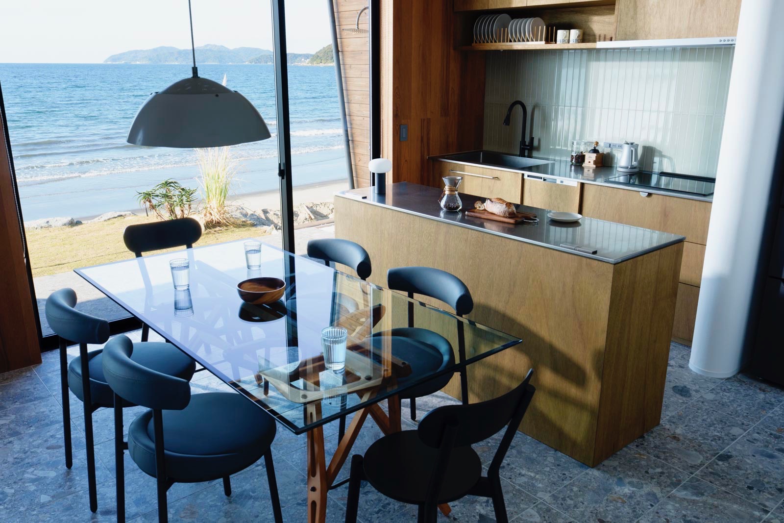 ダイニング「Air」