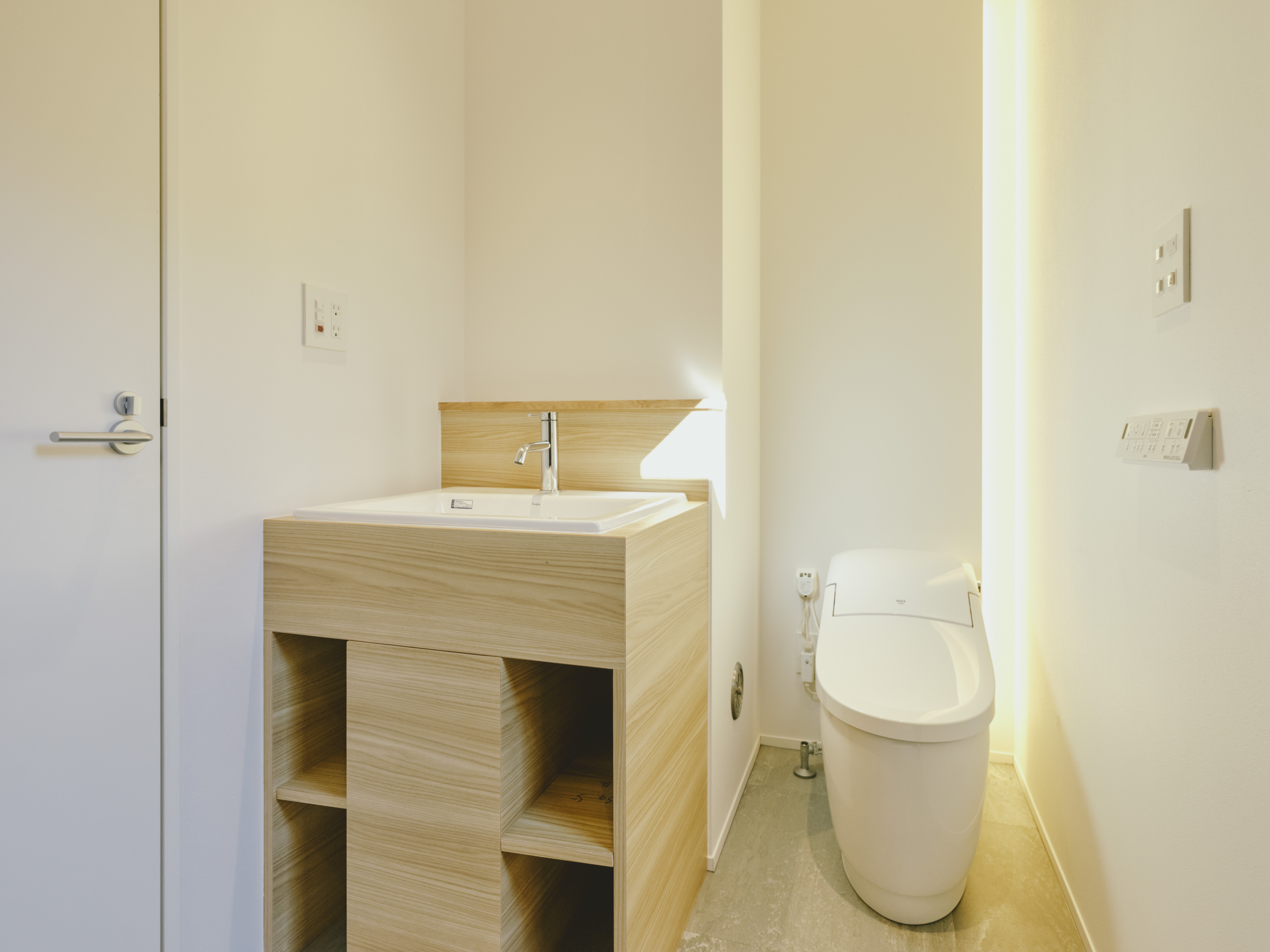 【Family Villa】洗面所・トイレ