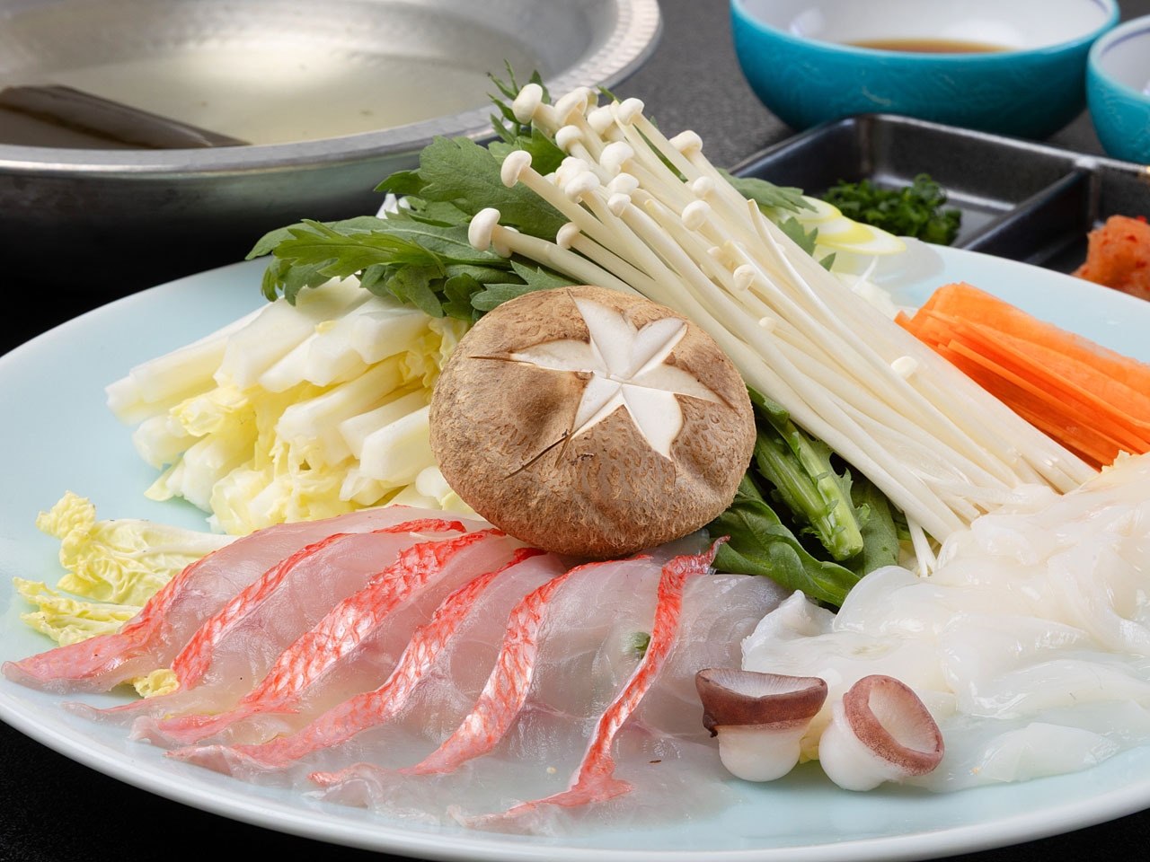 【お部屋出しまたは個室食】人気の新メニュー！海鮮しゃぶしゃぶプラン【2食付き】