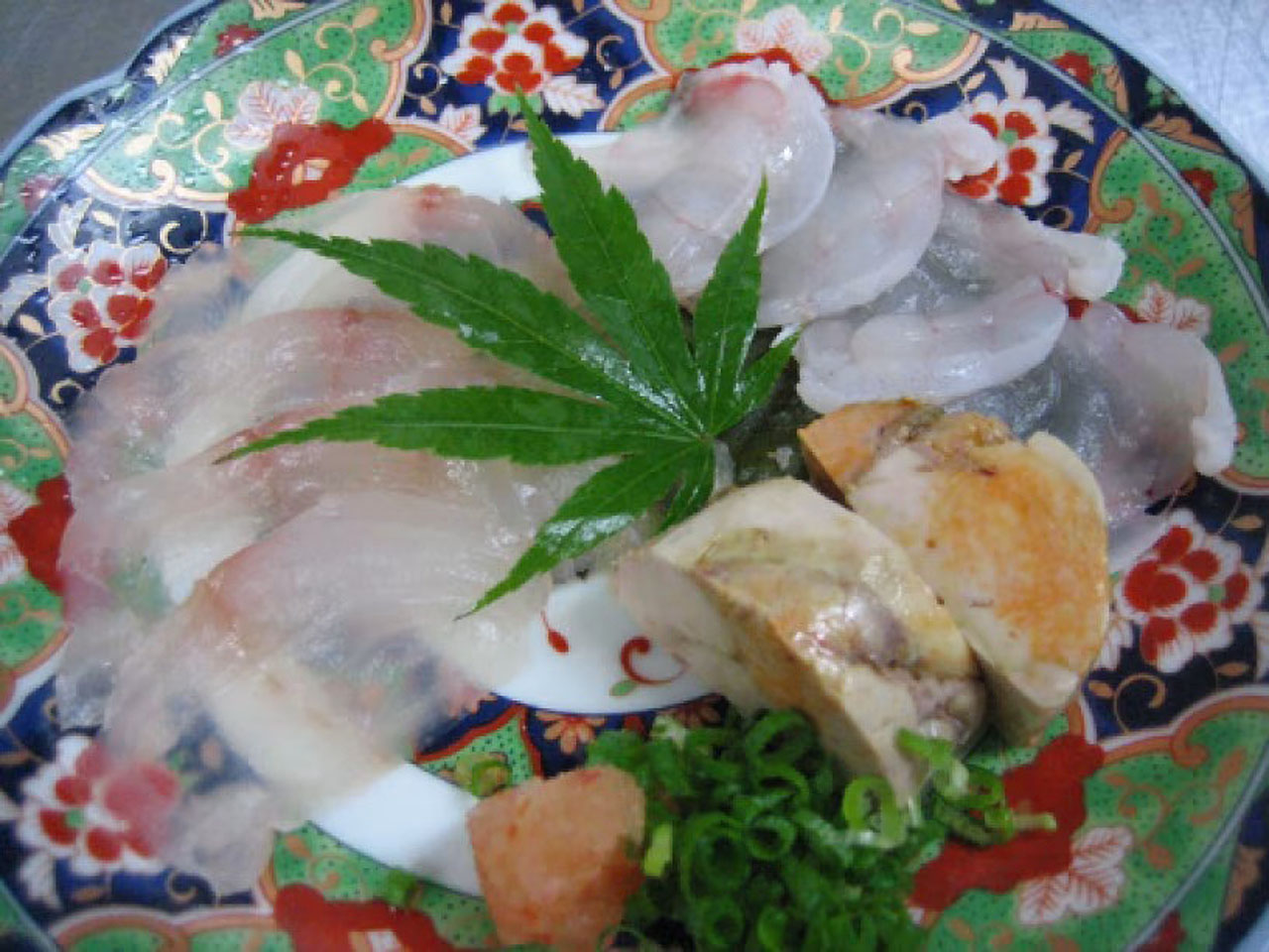 あんこう薄造り一例