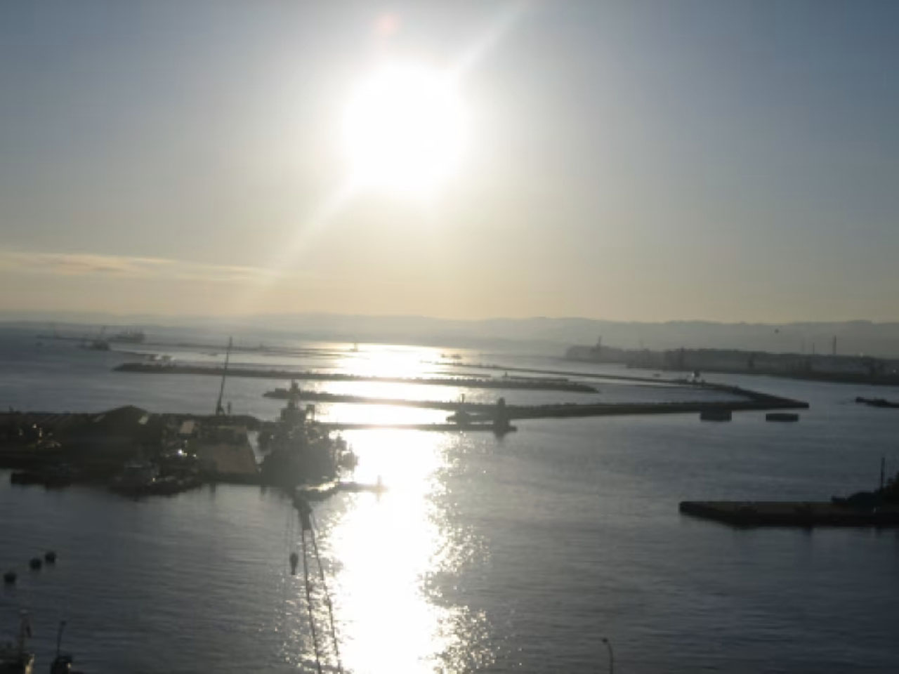 晴天の小名浜港