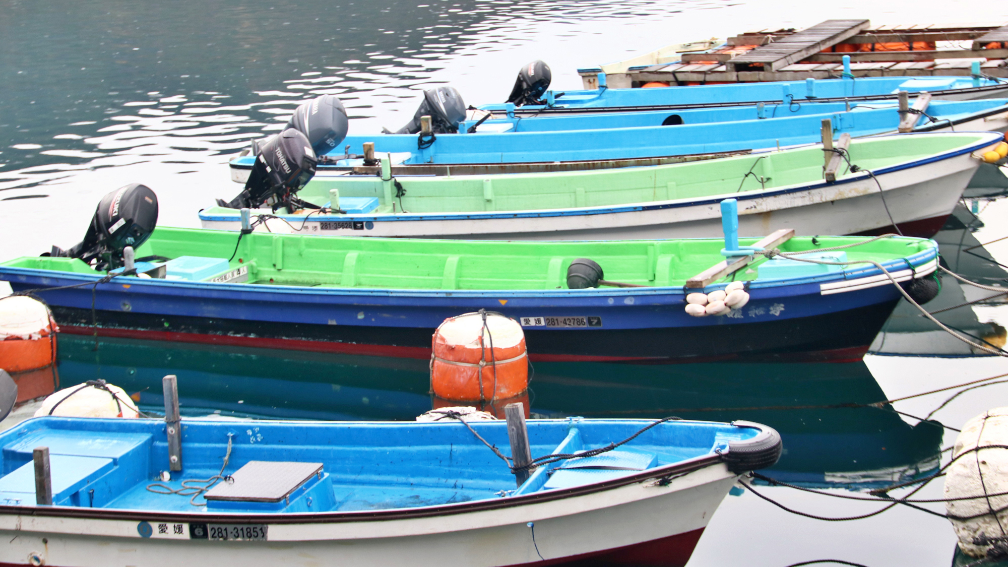 【貸しボート】 ご利用には船舶免許が必要です！※手漕ぎボード以外 