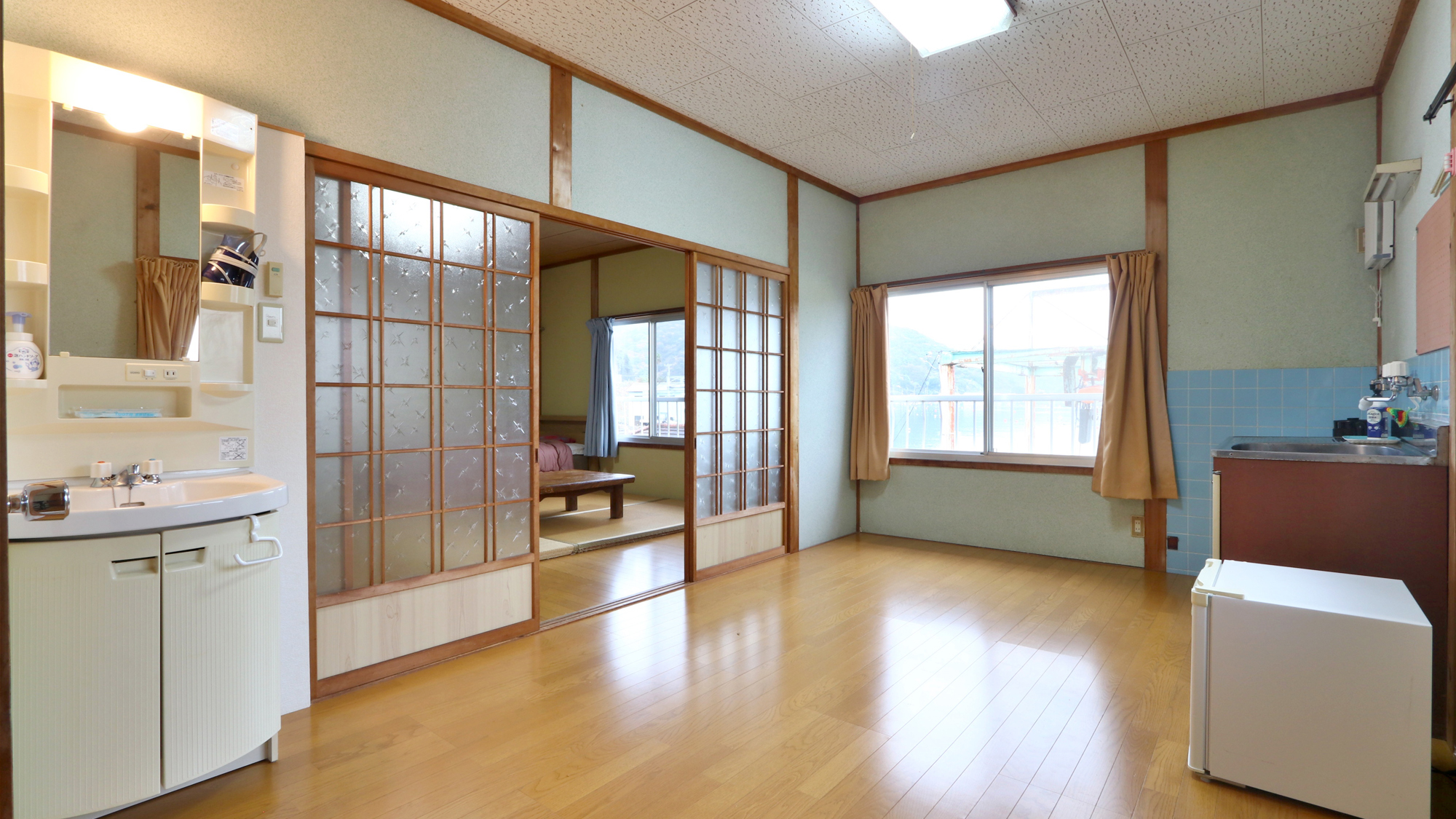 客室】2F海見えフローリング バス・トイレ付