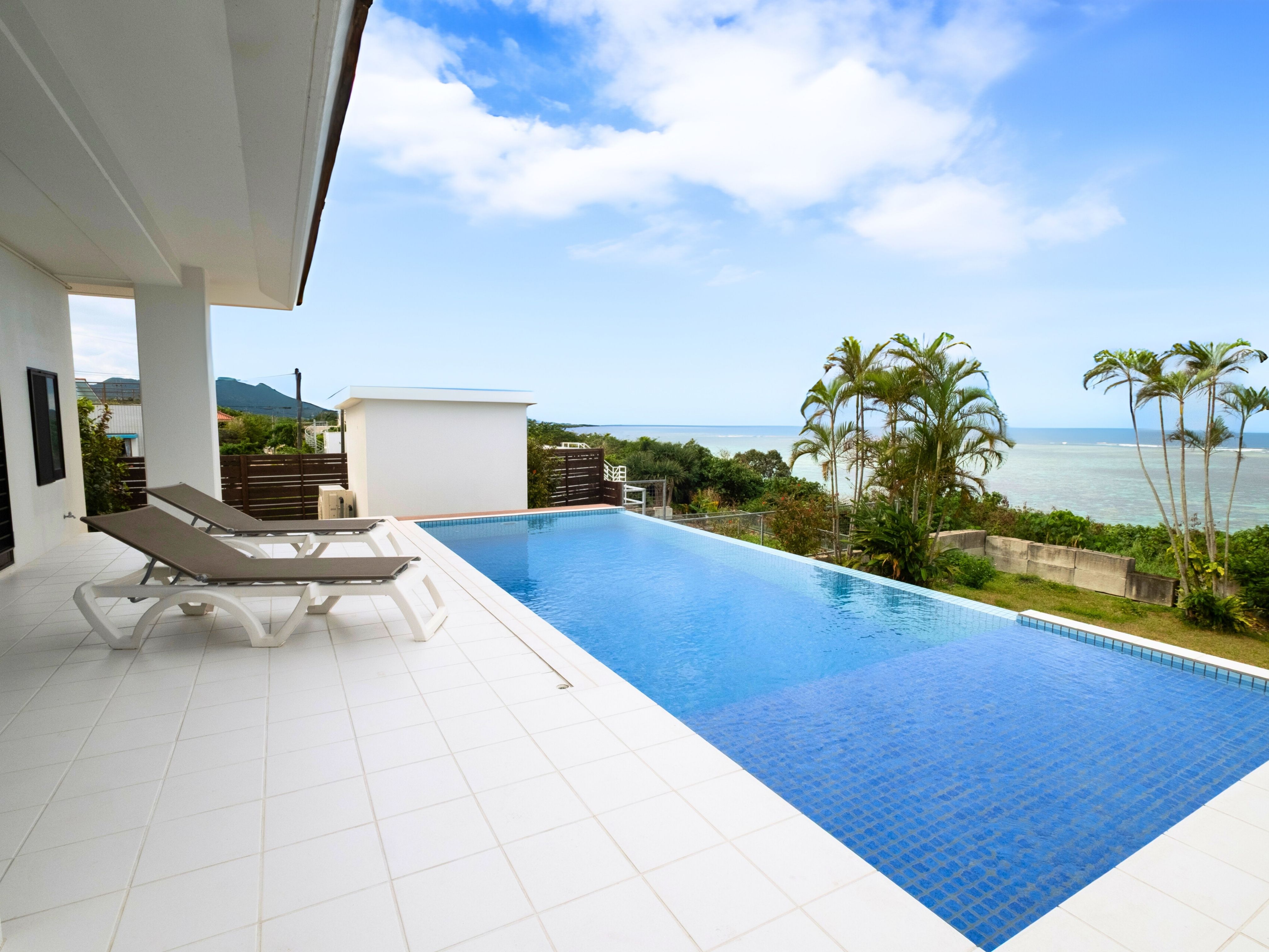 絶景インフィニティプール