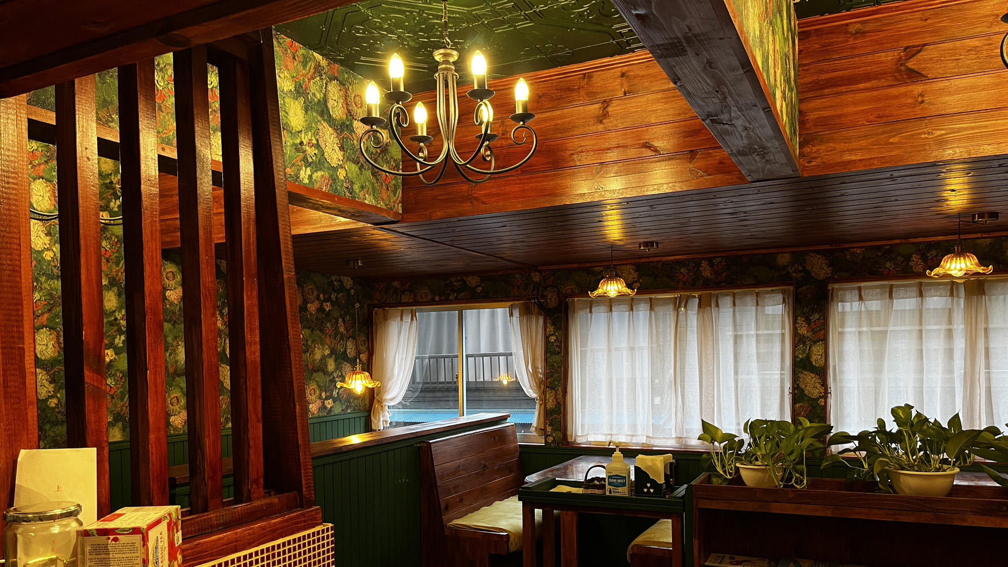 施設_喫茶モンマルトル_雰囲気は純喫茶*