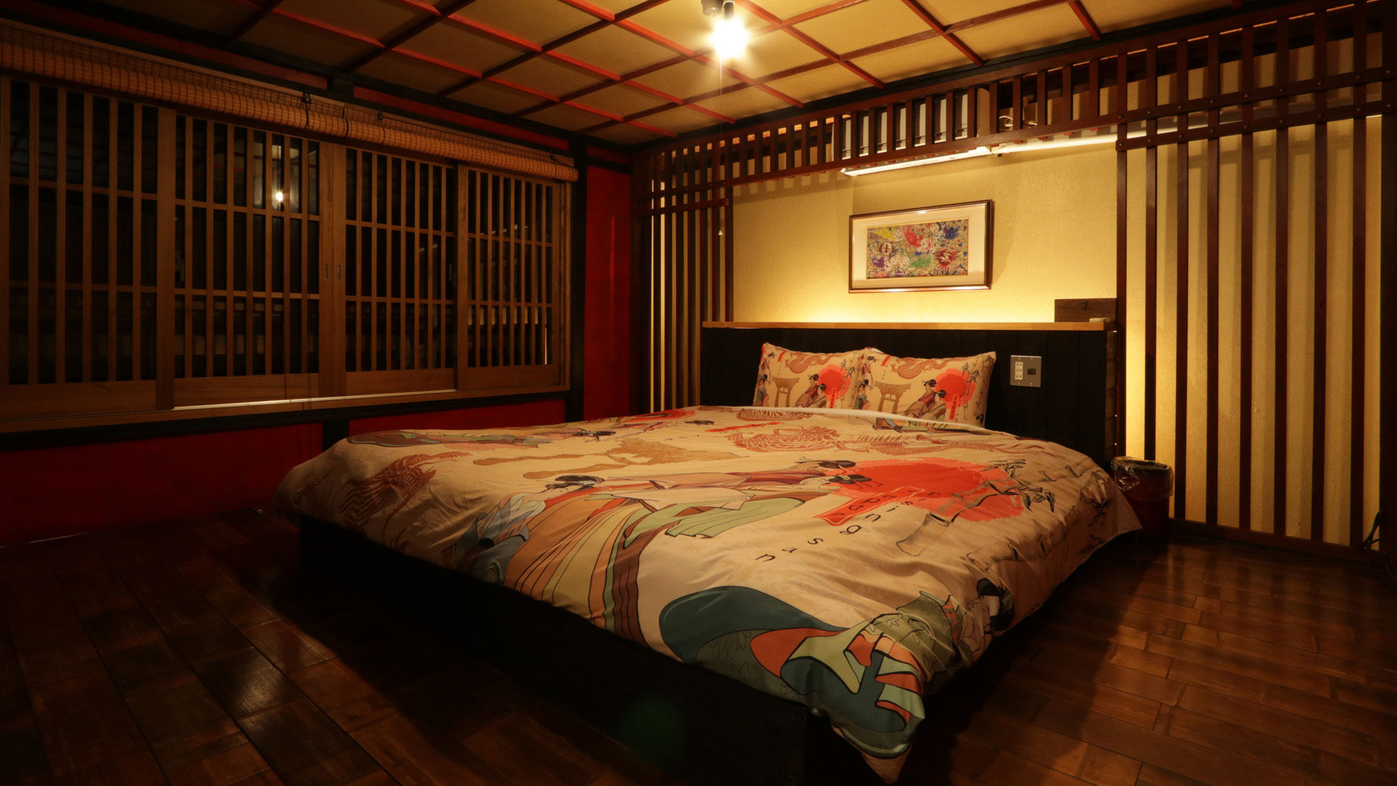 客室_三階はキングサイズベッドの寝室。気分は御殿様？*