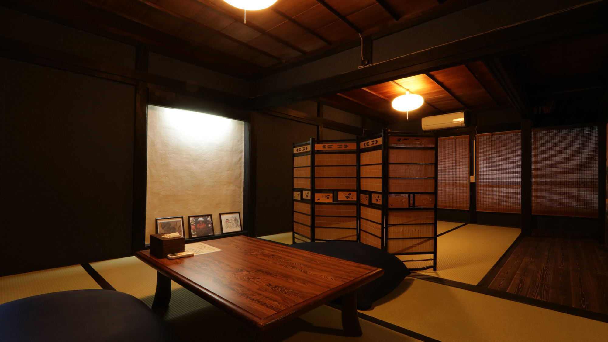 客室_二階は和室スペース。大人数の場合はこちらも寝室としてご利用ください*