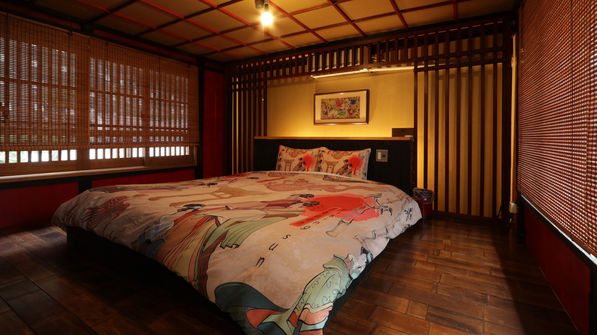 客室_三階はキングサイズベッドの寝室。気分は御殿様？*