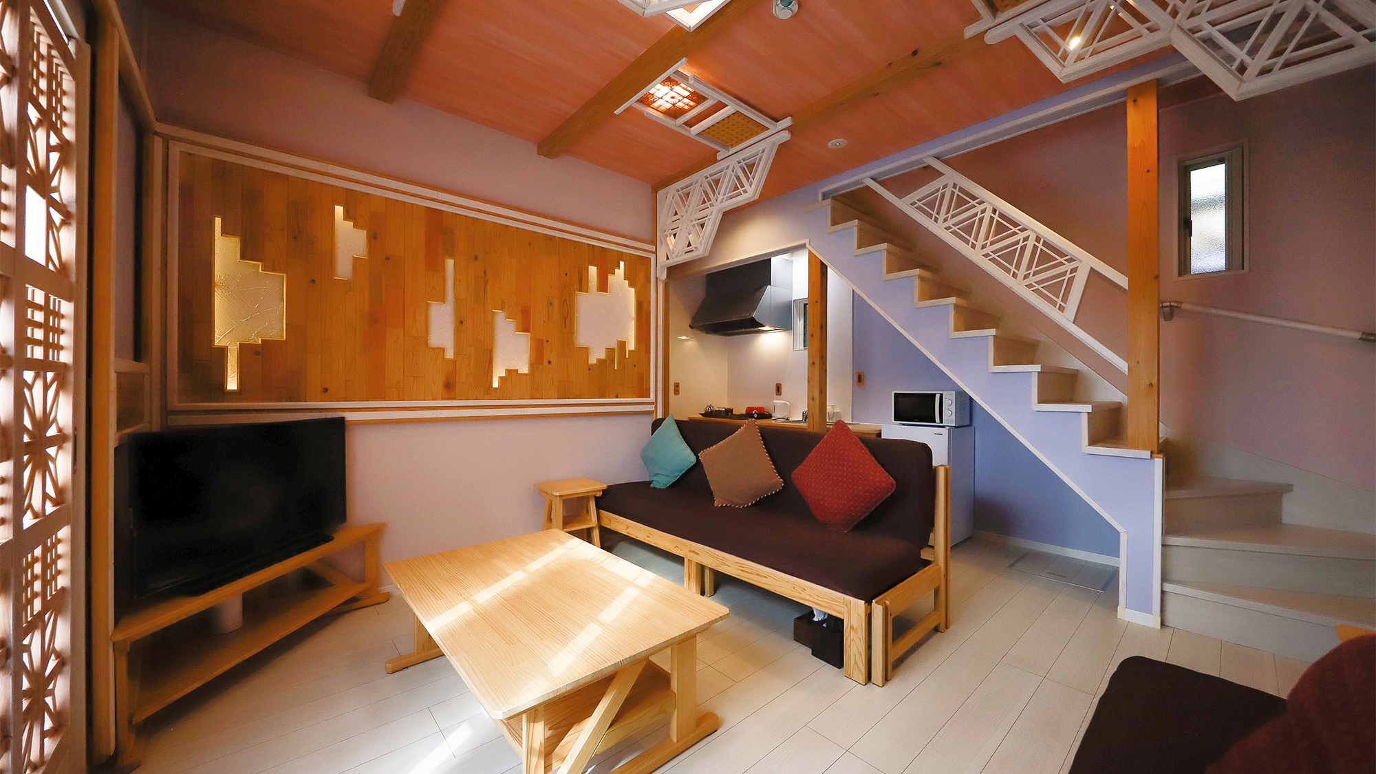 洋室2階建て　テラス付き