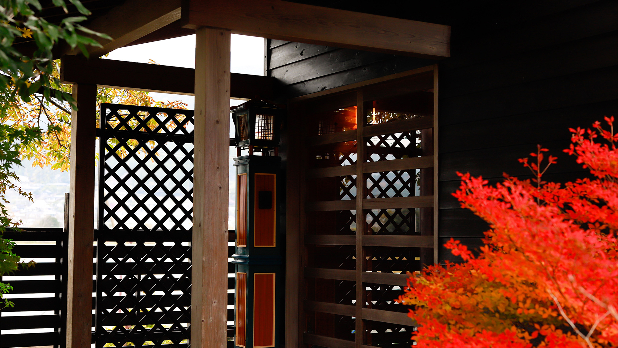 離れ和洋室　入口