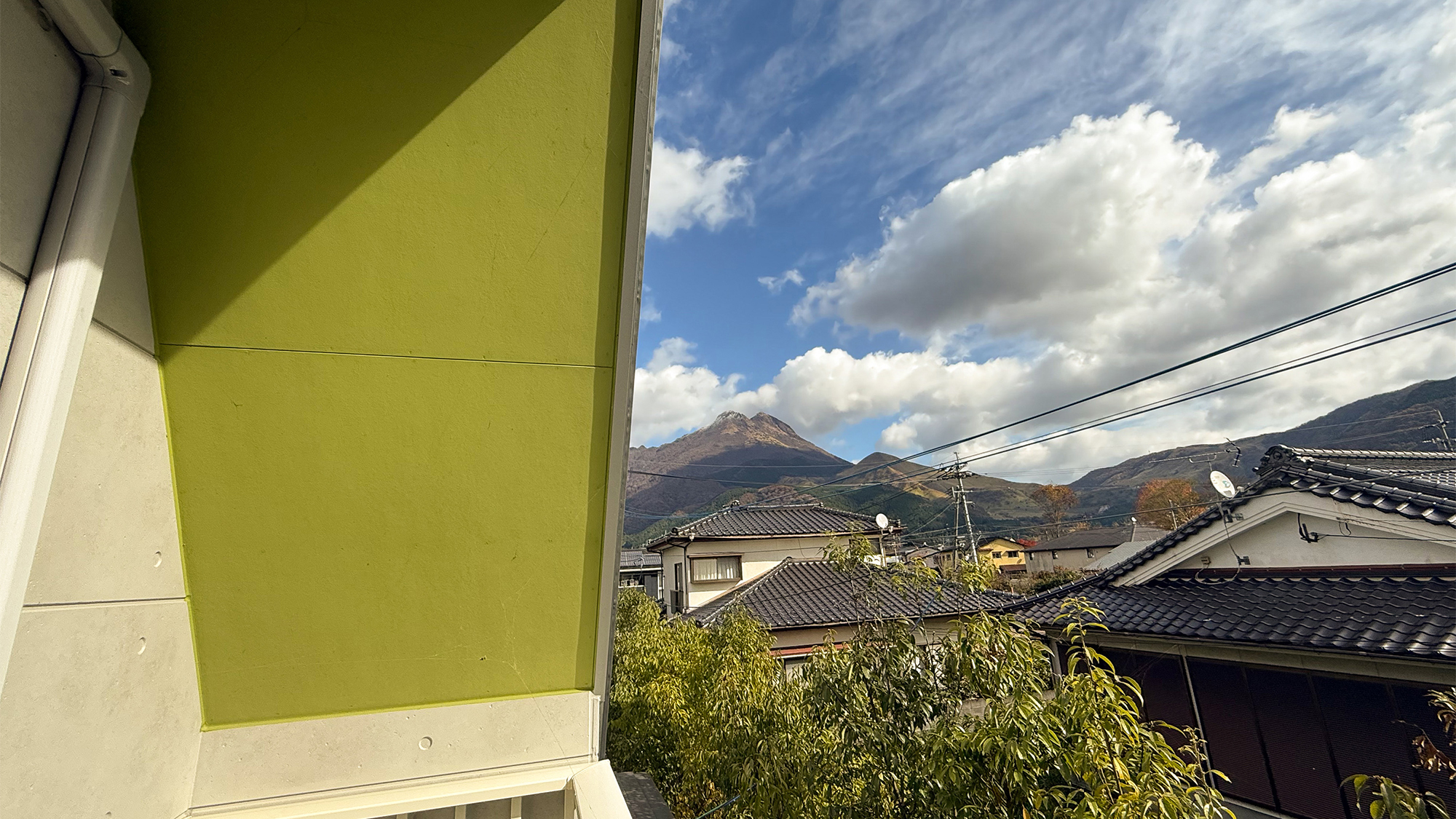 洋室2階建て　由布岳ビュー