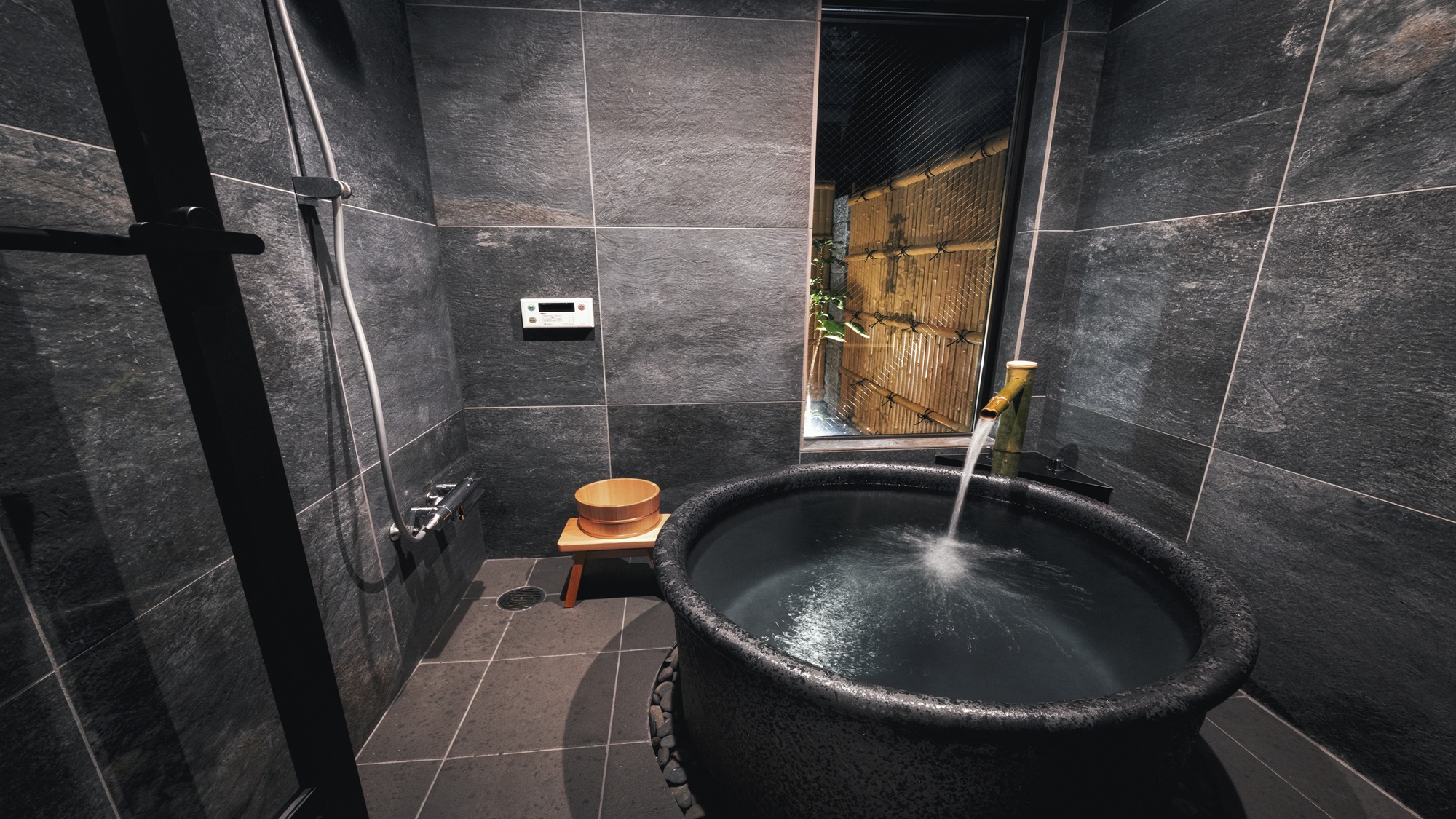 鈴 京都夷之町1　風呂場(1F)