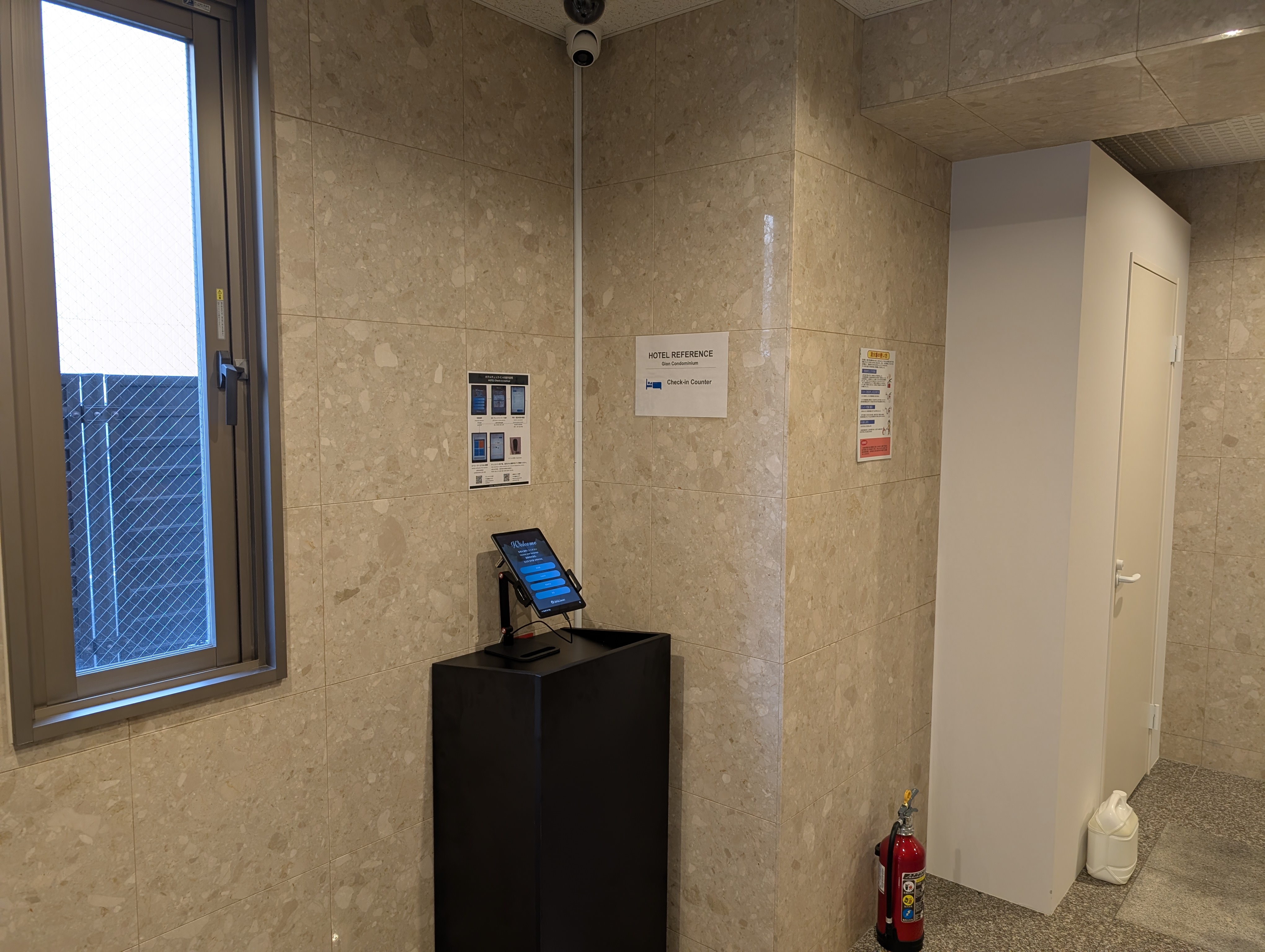 チェックインタブレット１