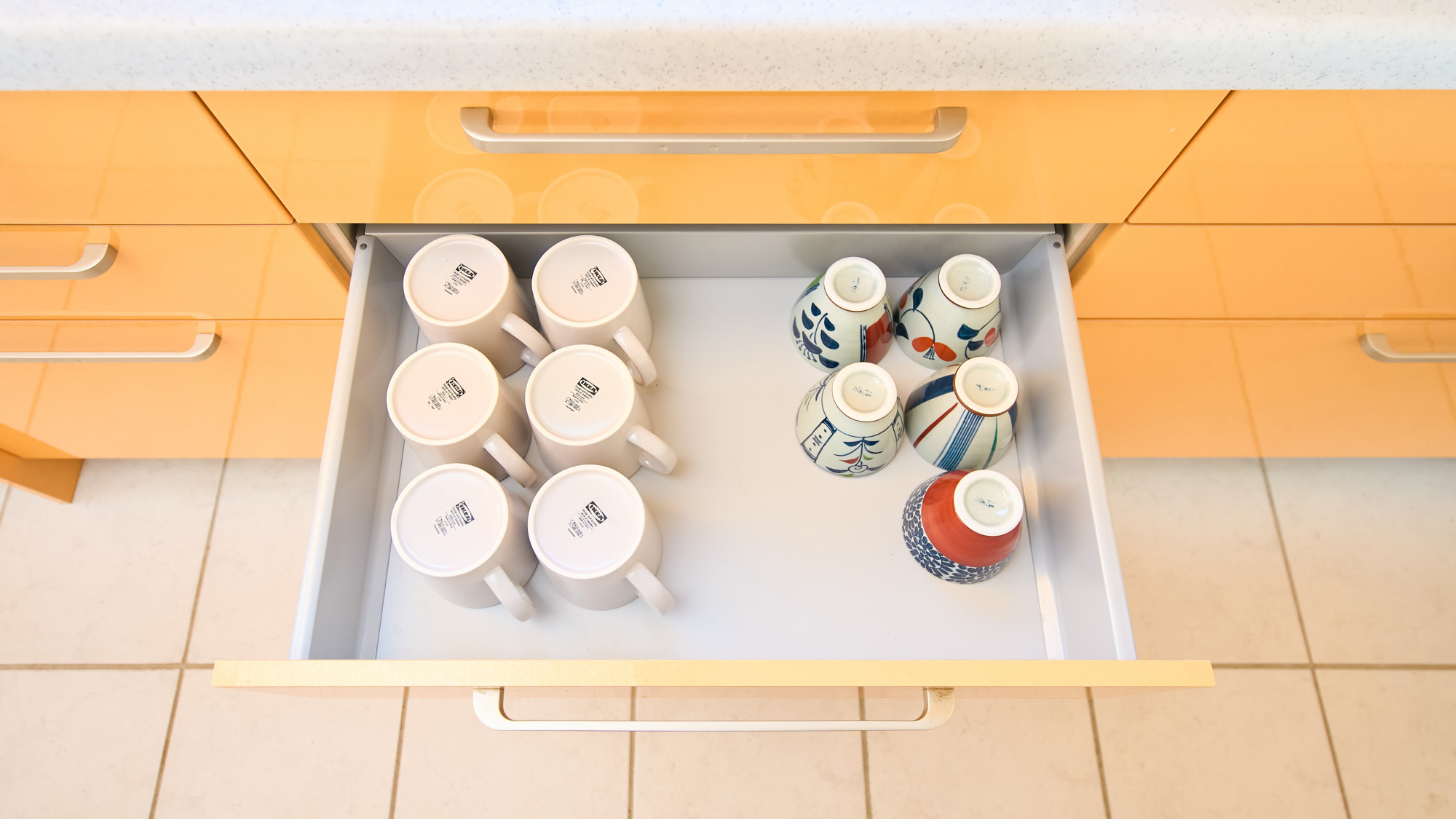 キッチン備品：カップ類