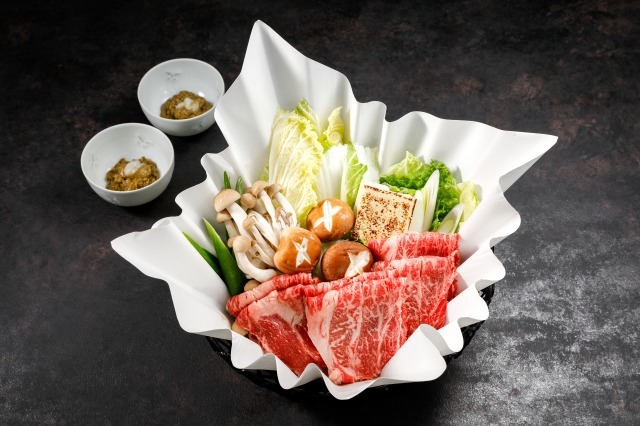 【幻の銘牛】特撰  但馬牛すきやき又はしゃぶしゃぶ御前