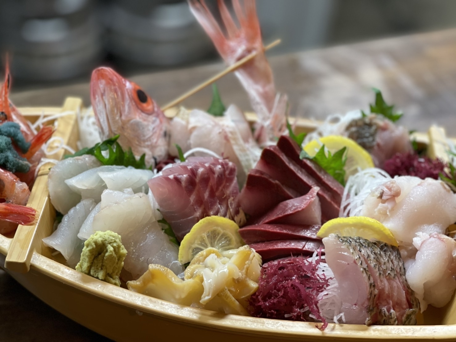 【幻の銘牛】但馬牛すき焼き又はしゃぶしゃぶと豪快活魚の舟盛・鮑の陶板焼きコース