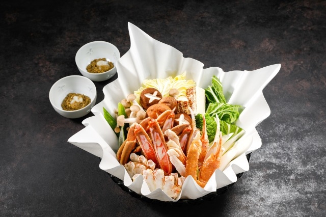 カニごよみ上撰コース【おひとり様につき蟹1.5杯　地魚の舟盛付】