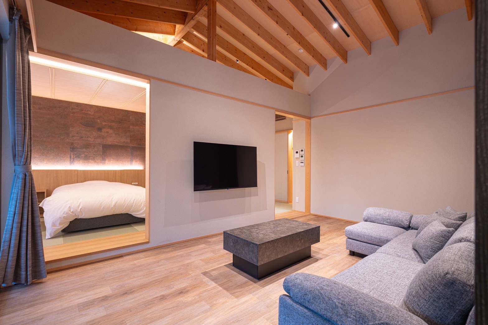 リビング～ベッドルーム