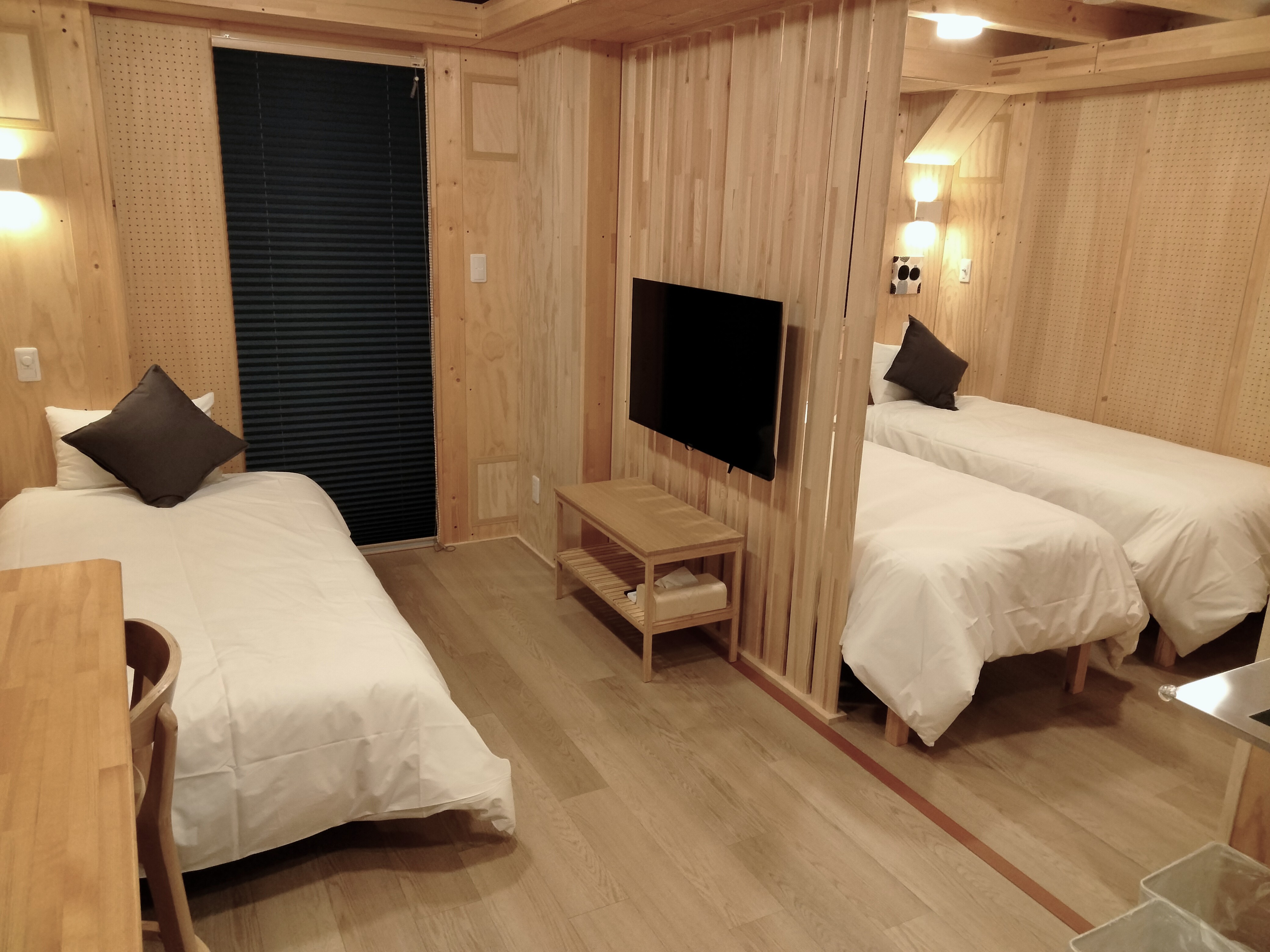 ツイン（３名　ソファベッド使用）