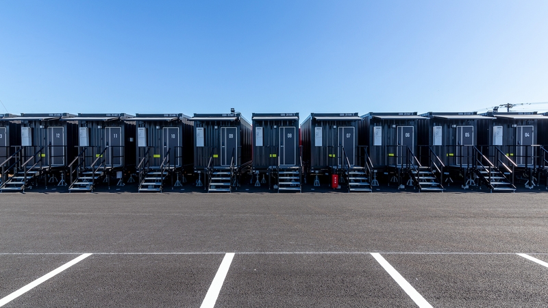 【連泊プラン（フル清掃）】連泊におすすめ！毎日フル清掃★軽食＆ホットドリンク付【駐車場至近＆無料】