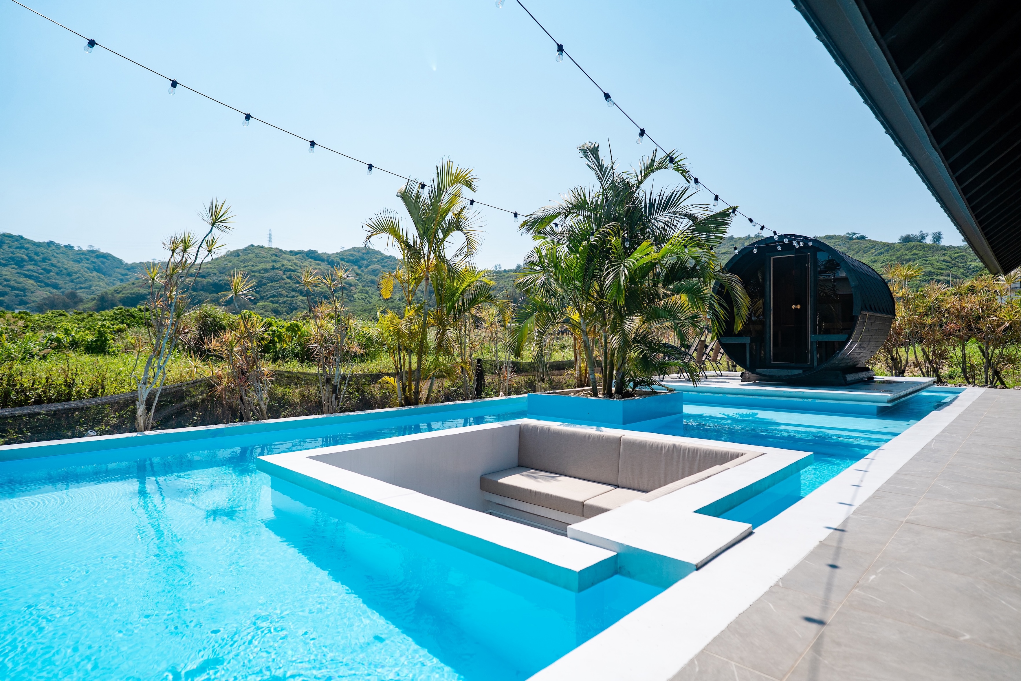 【Premier Suite】Pool Terrace