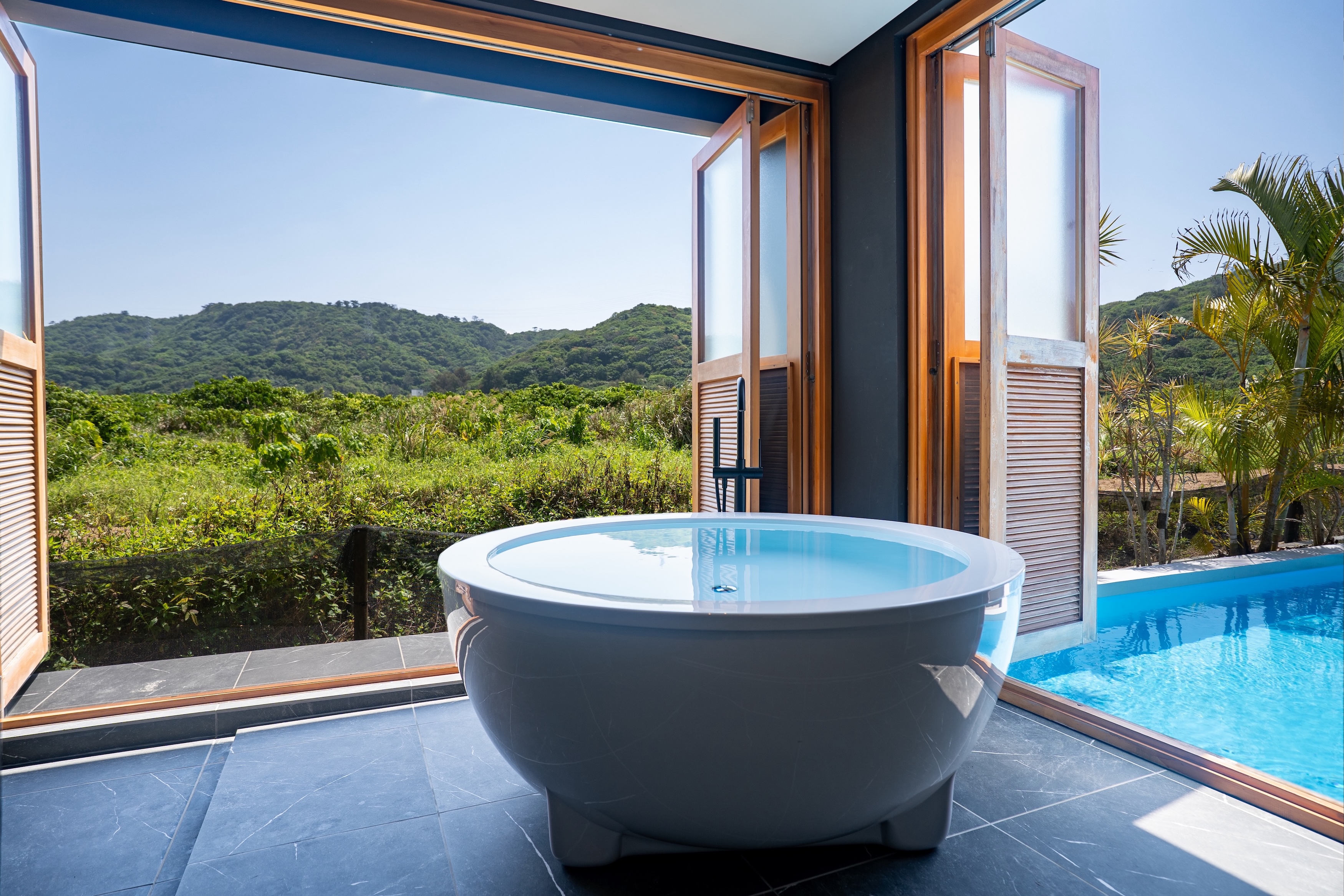 【Premier Suite】Bathroom