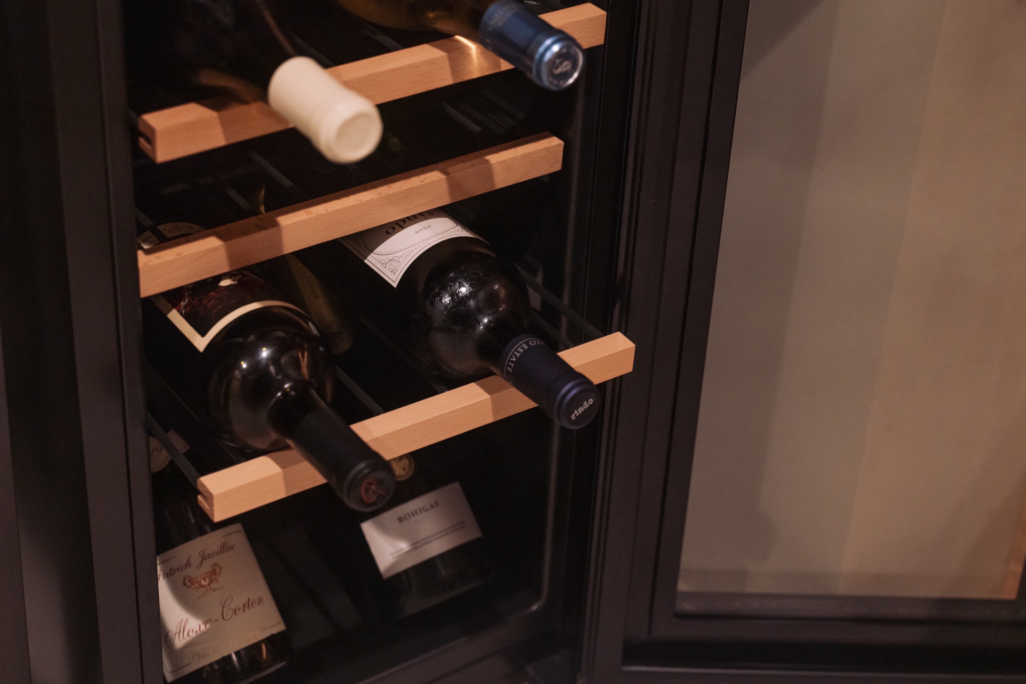 【Premier Suite】Wine Cooler