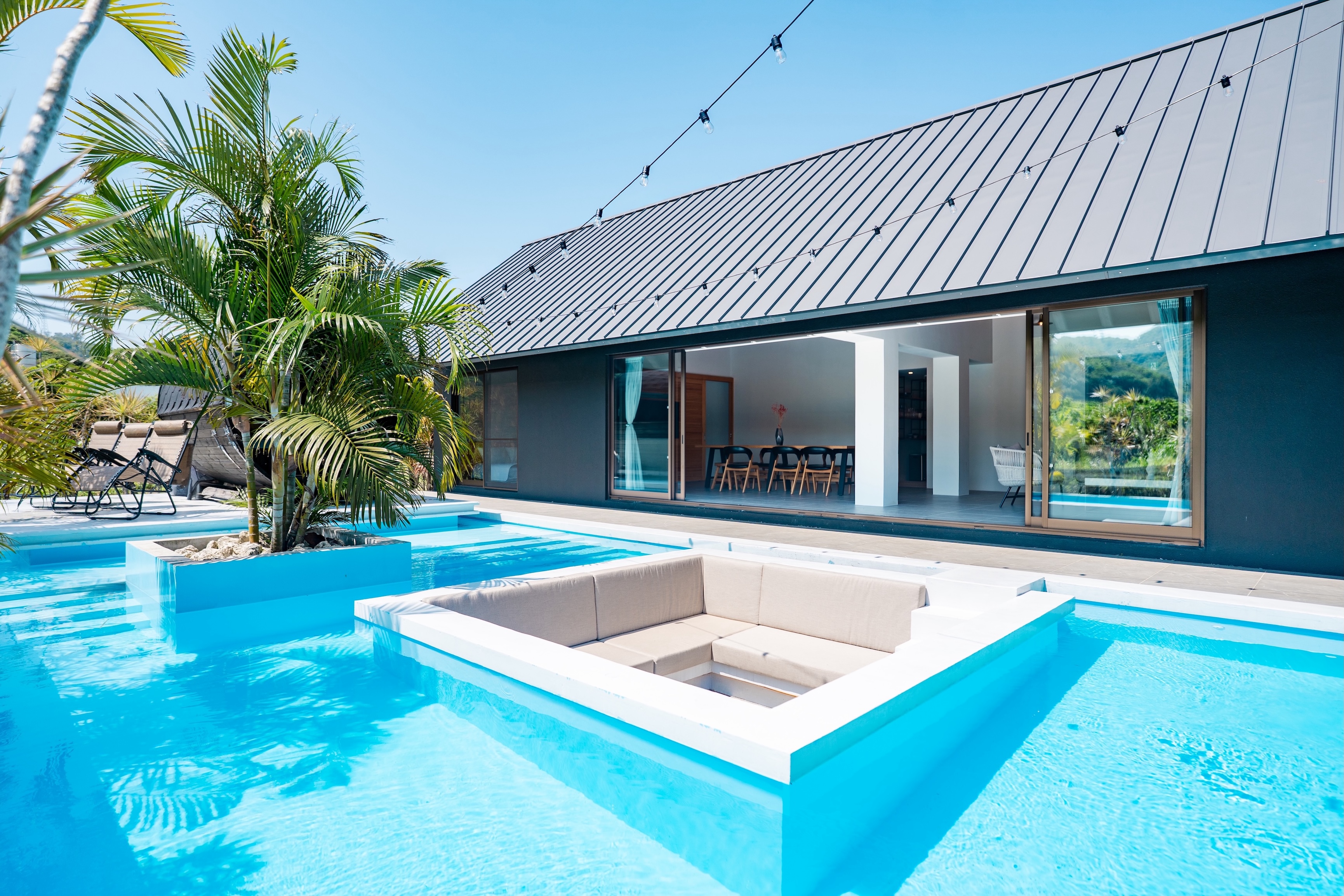 【Premier Suite】Pool Terrace