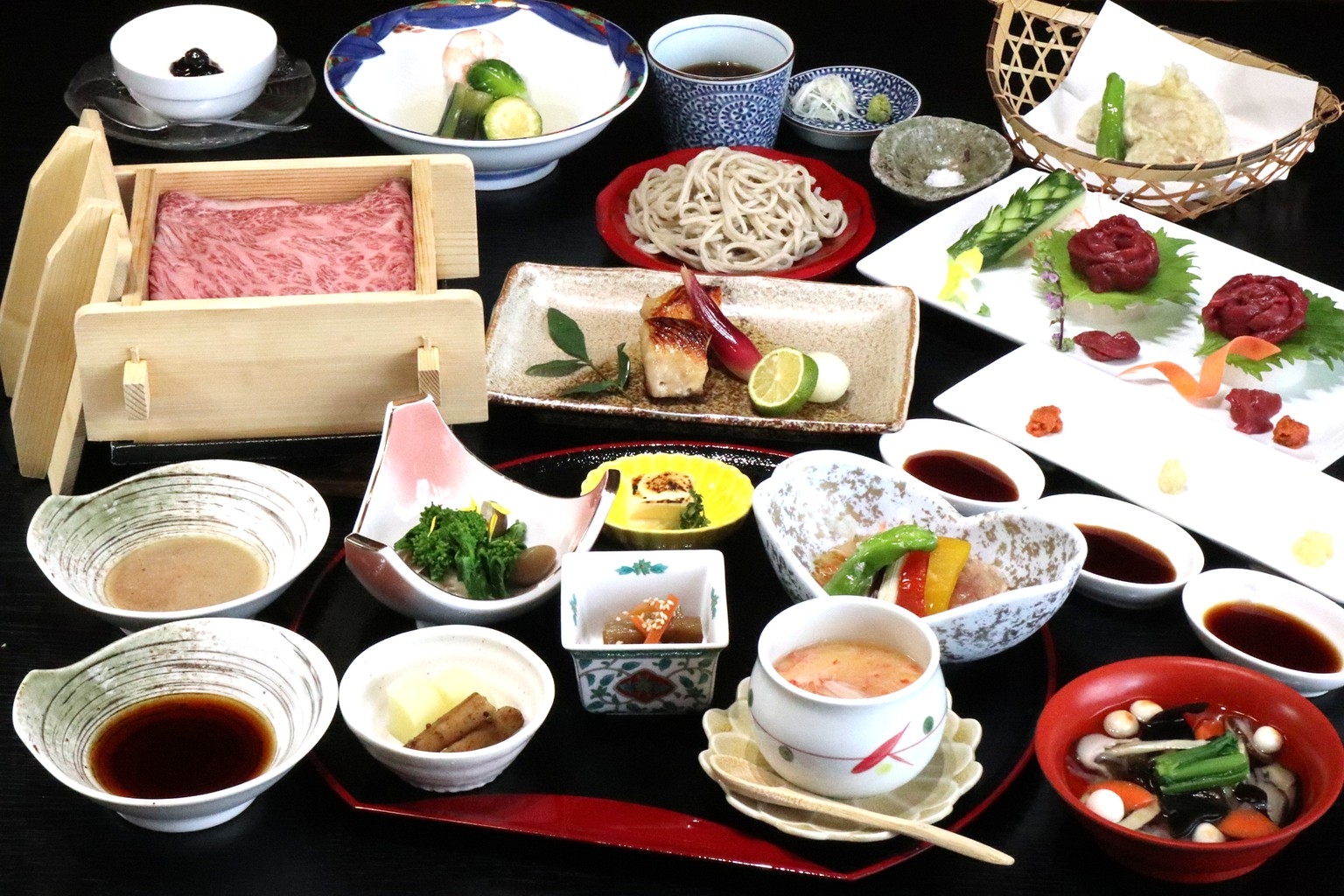 26冬「粋 -iki-」プレミアム・・福島牛や馬刺し食べ比べ　夕食アップグレードプラン　2食付