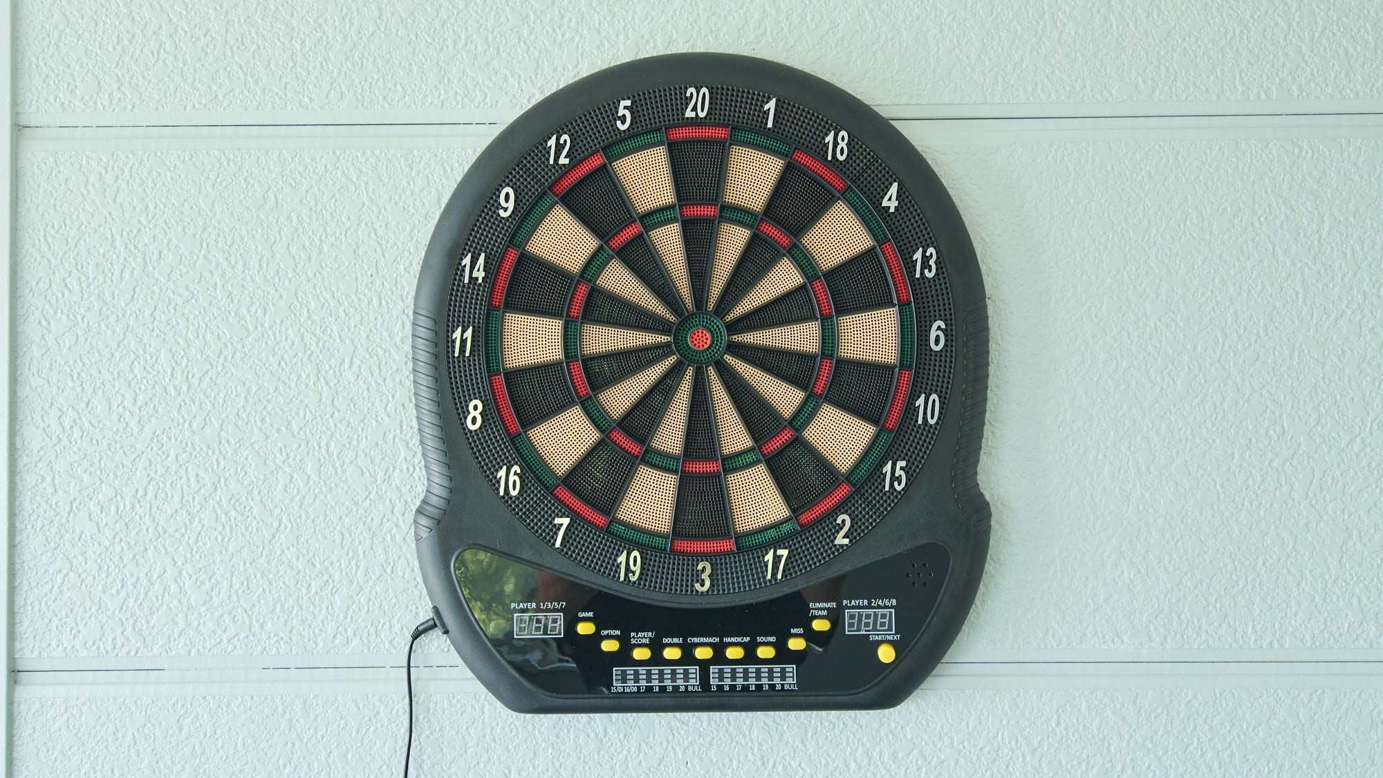 ゲームルーム：ダーツ