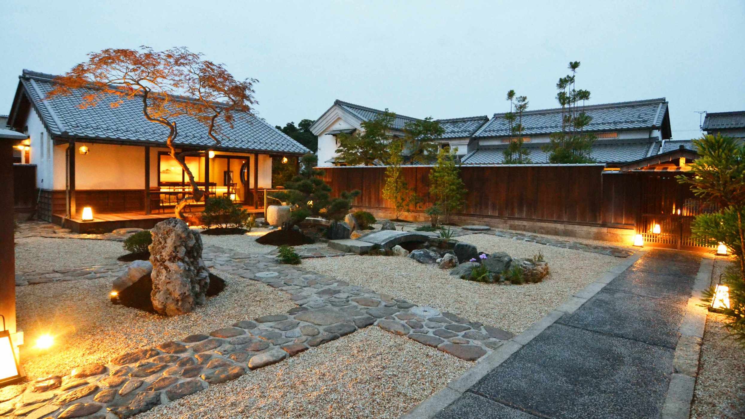 【素泊まりプラン。１３１平米の占有、３棟と３種の風呂を独占する。プライベートな時間を】※食事なし