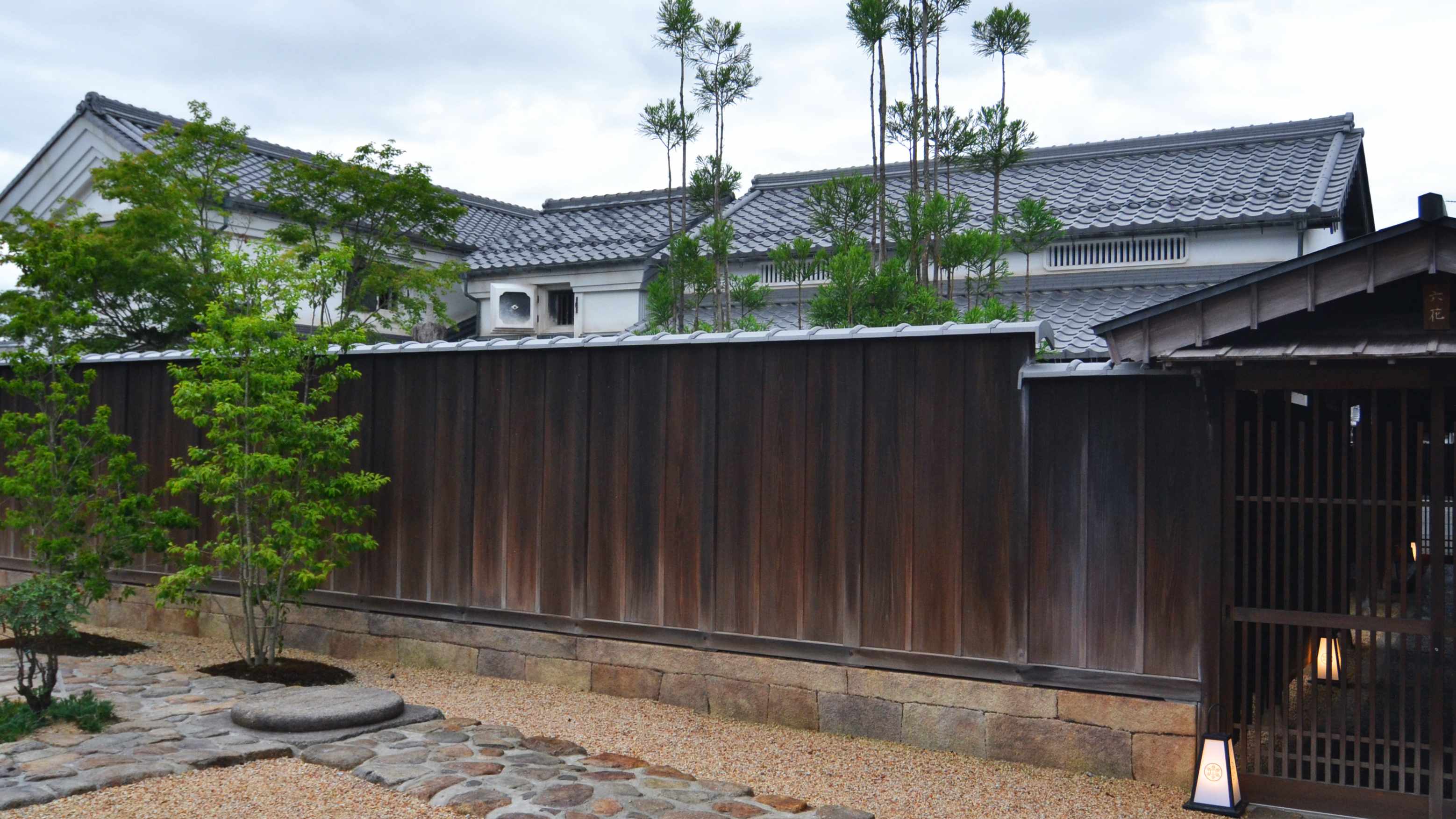 ～プライベート空間を区切る塀～