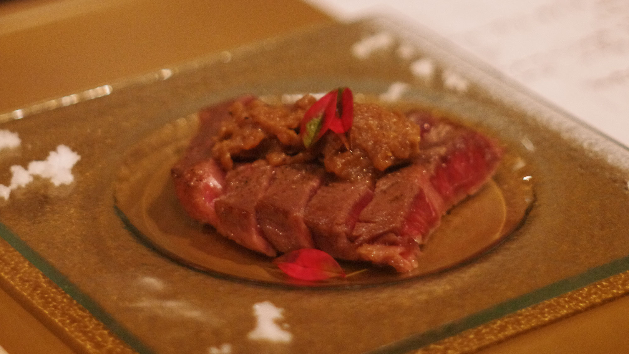 ～1月のある日の強肴　近江牛のステーキ～赤身で柔らかい「らむしん」をあじわう。