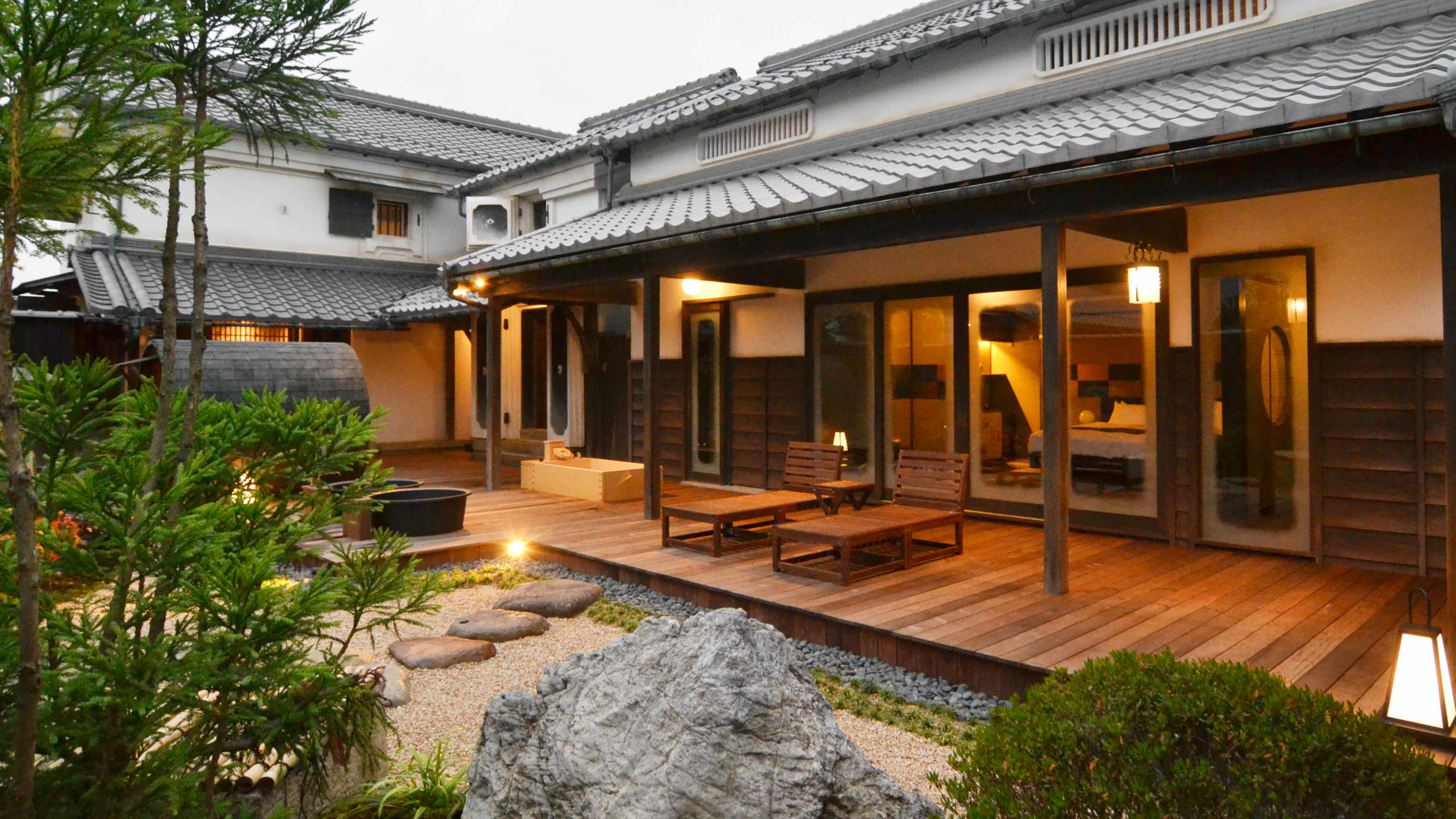 ～十分な面積を確保した中庭から～