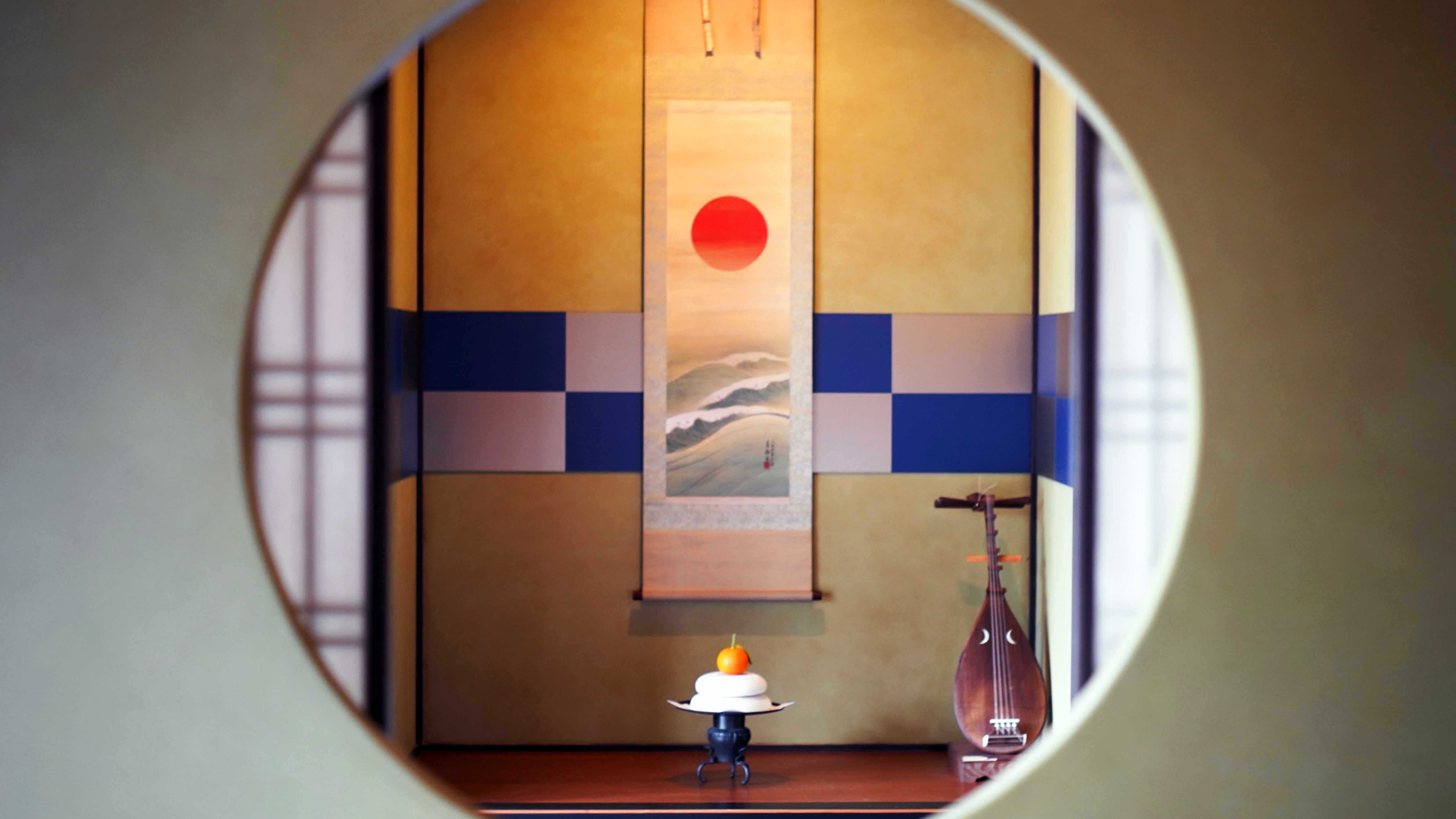 ～正月の掛け軸と鏡餅～六花で迎える新年は特別な一日に。