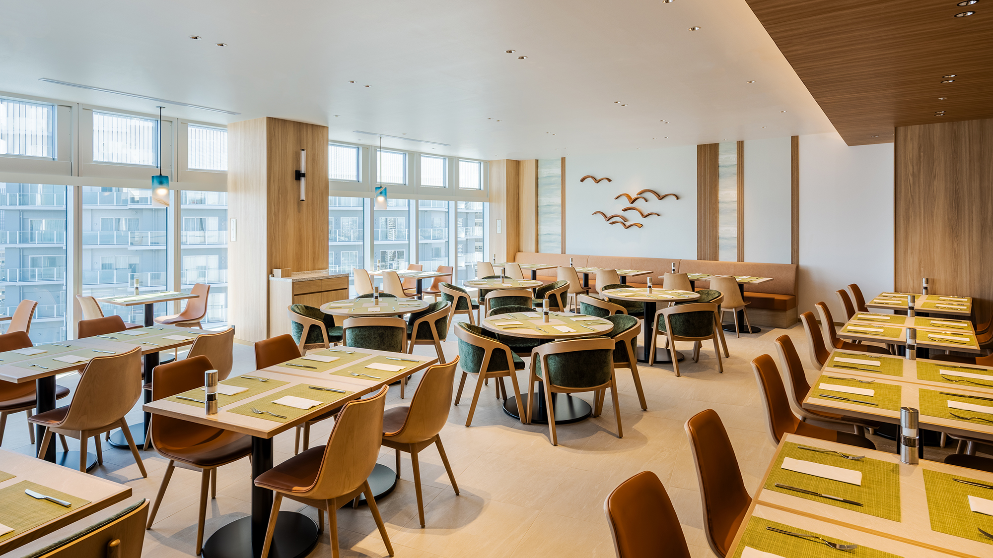 オールデイダイニング「Together & Co.」