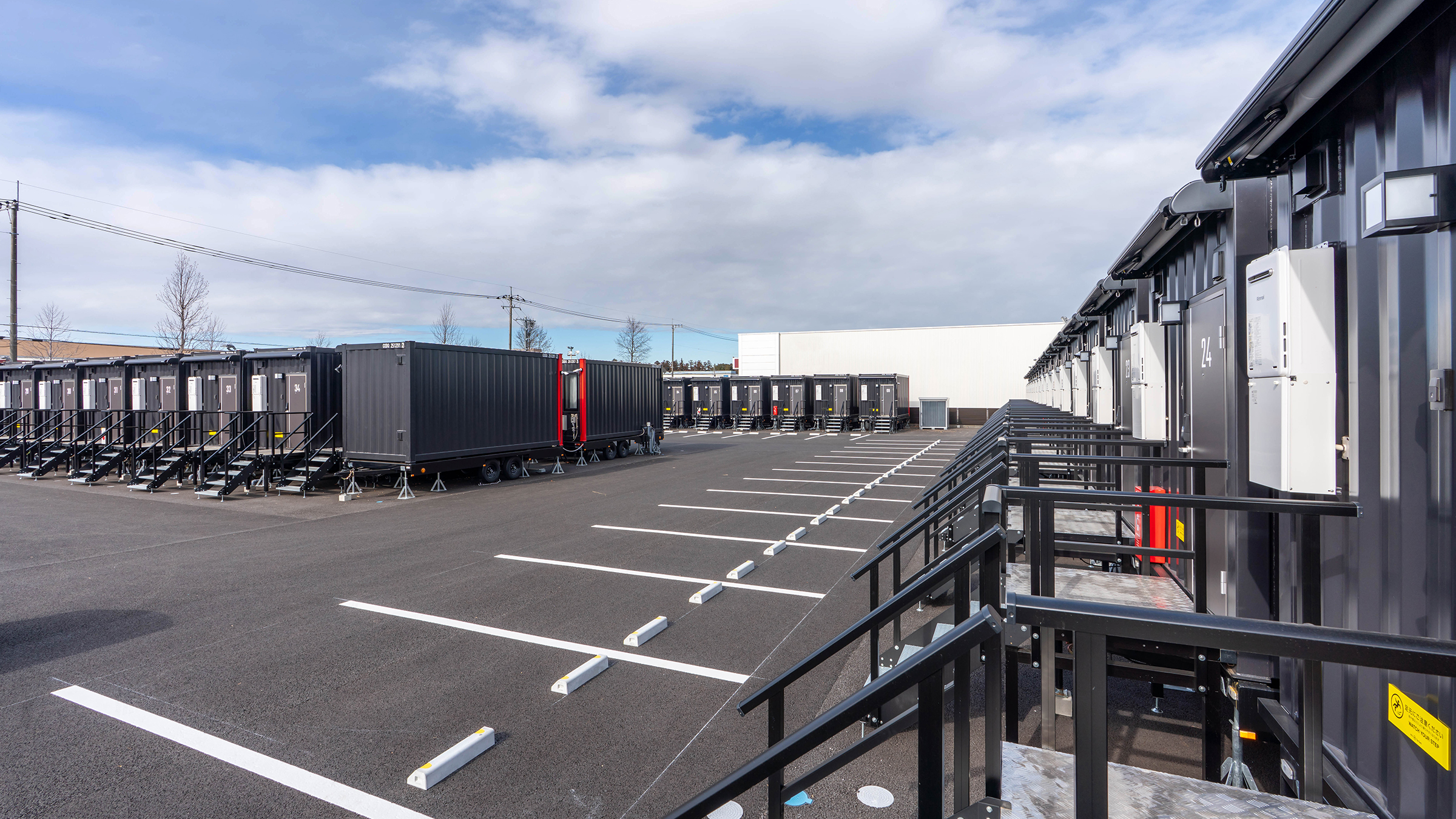 夜でも明るく安心！防犯カメラを複数設置しセキュリティ対策もバッチリ！