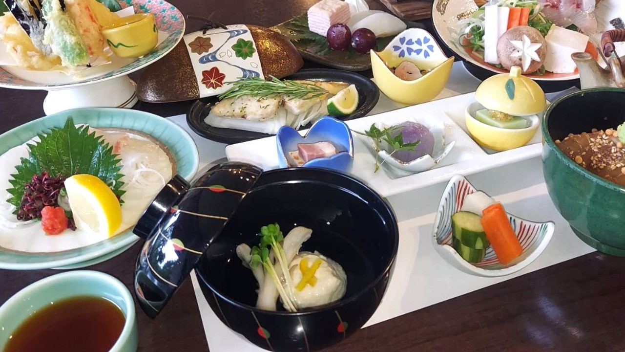 地産地消に拘った季節の会席(一例)