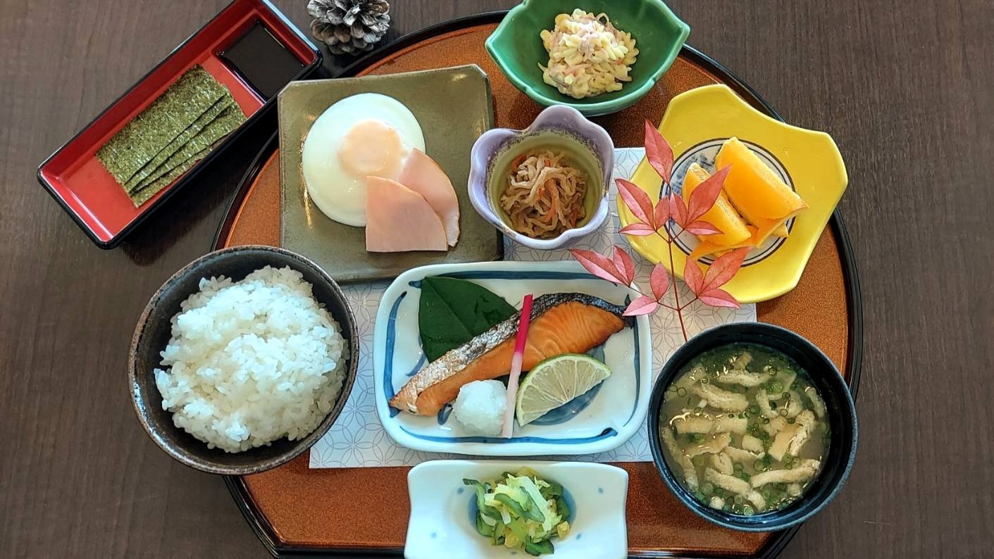 身体に優しい和朝食(一例)