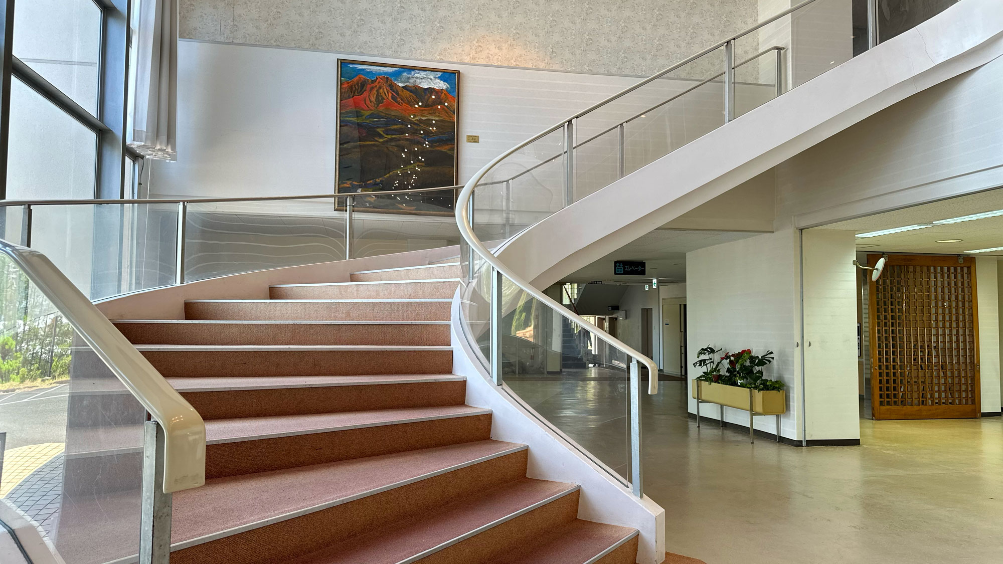 少しずつ生まれ変わる鹿児島県日置市にある「吹上砂丘荘」をお楽しみに！