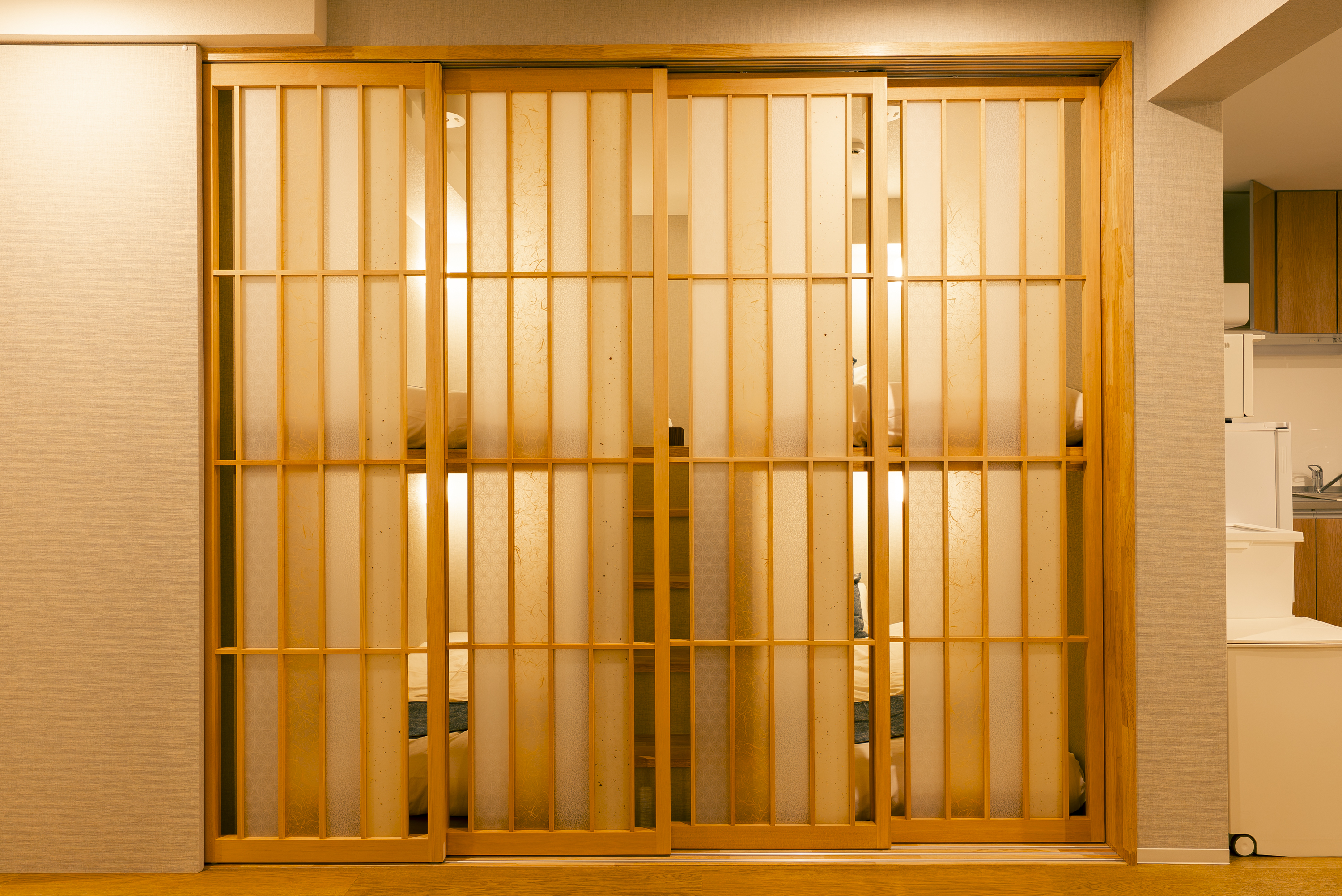 扉を閉めれば・・・