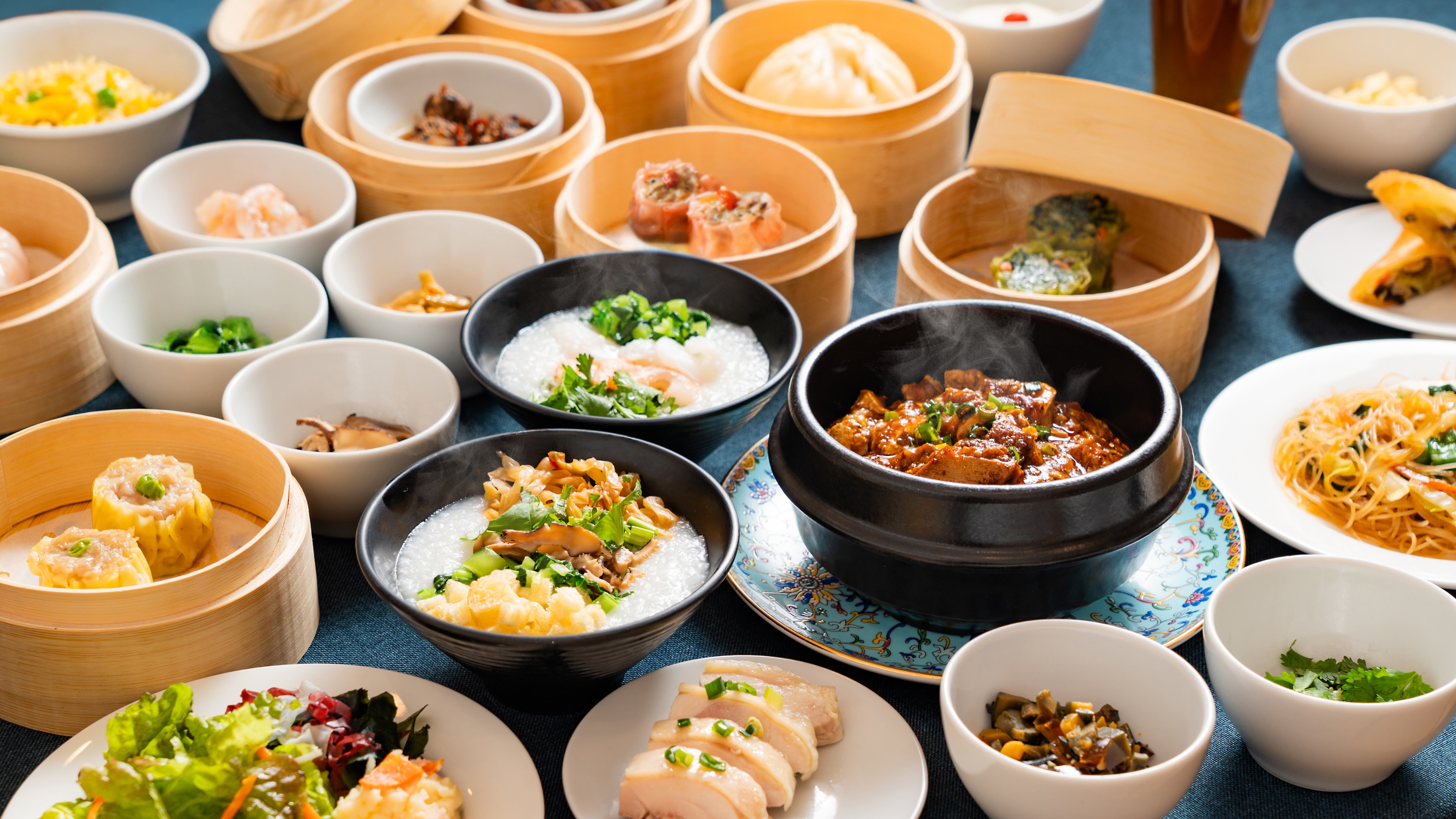 朝食バイキング一例