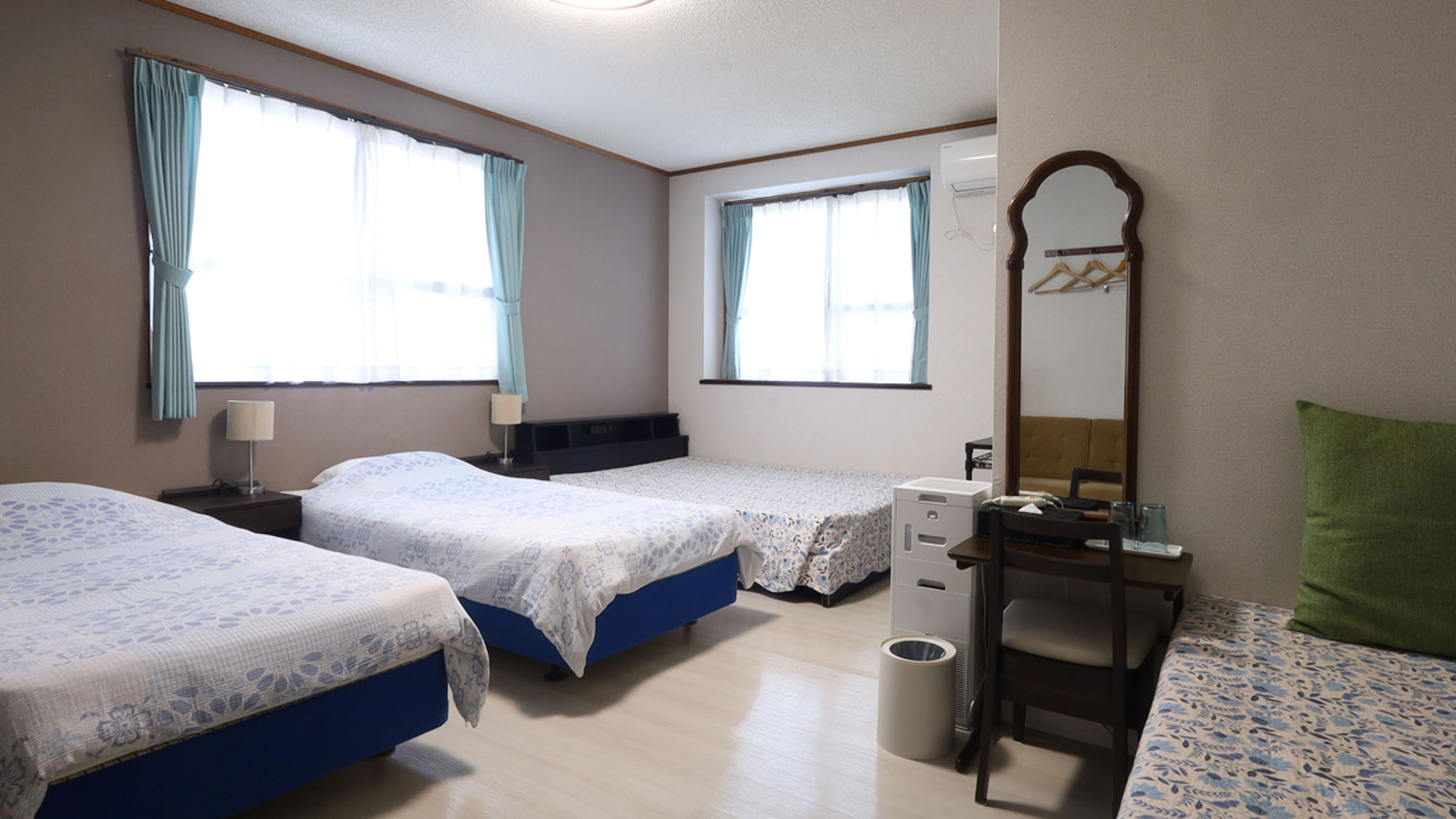 【4ベッドルーム】 