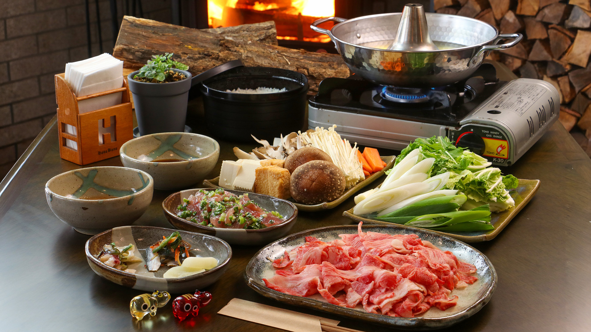 すき焼きかしゃぶしゃぶをお選びいただけます