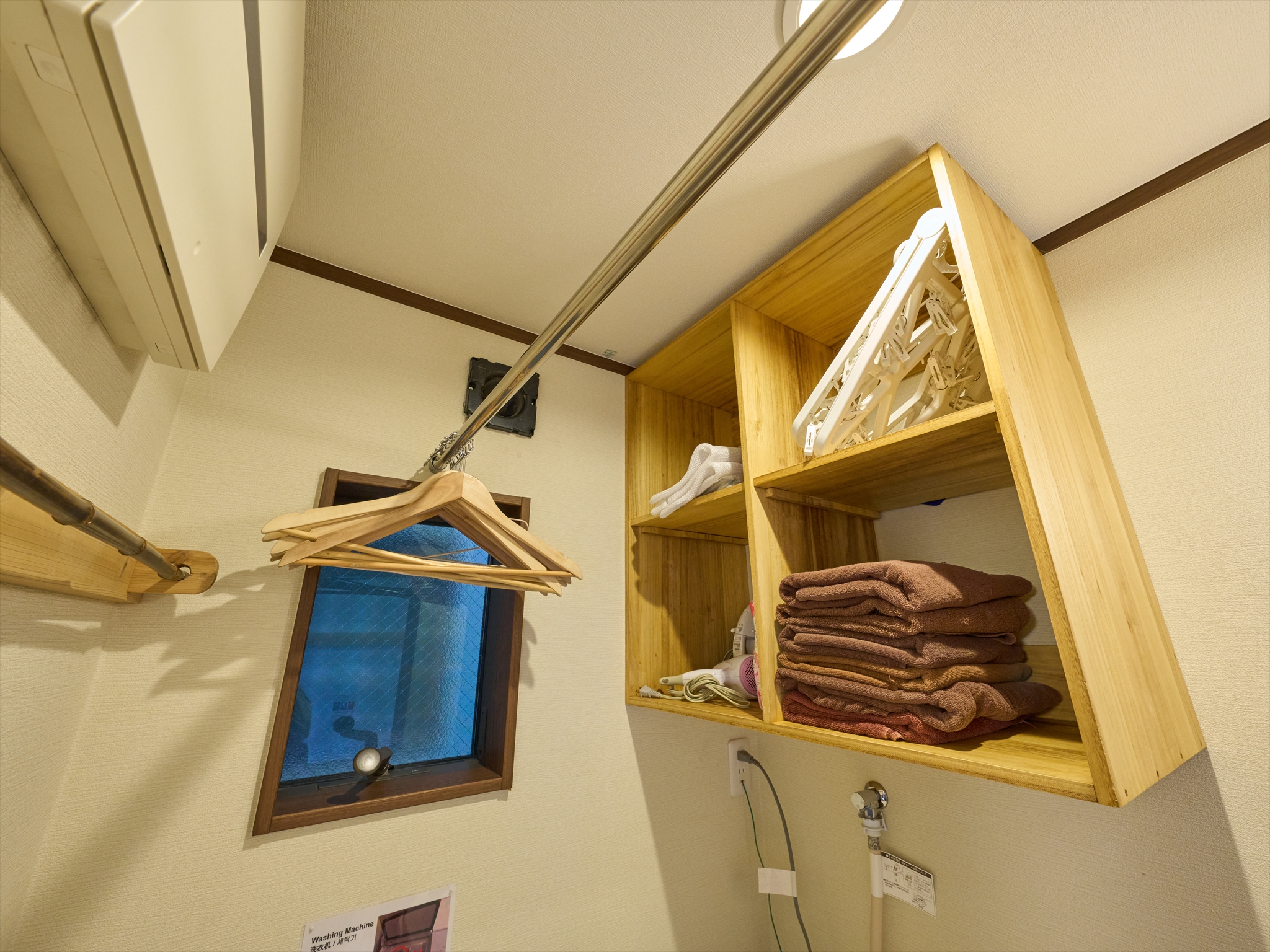 1階：バスルーム