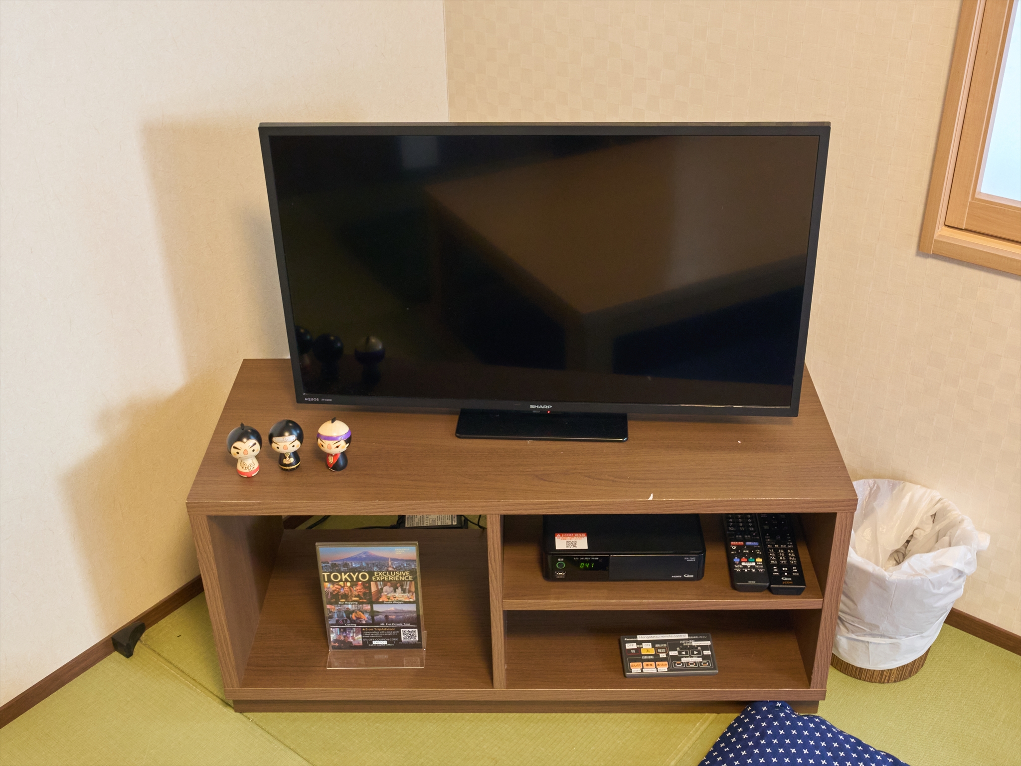 1階：リビングルーム