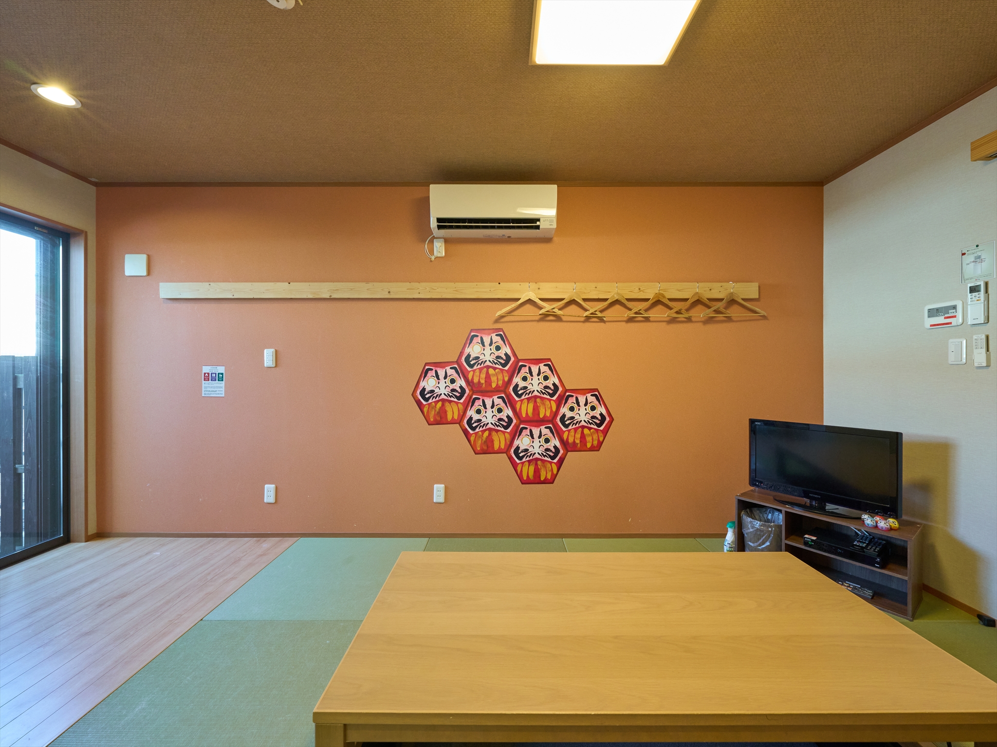 1階：リビングルーム